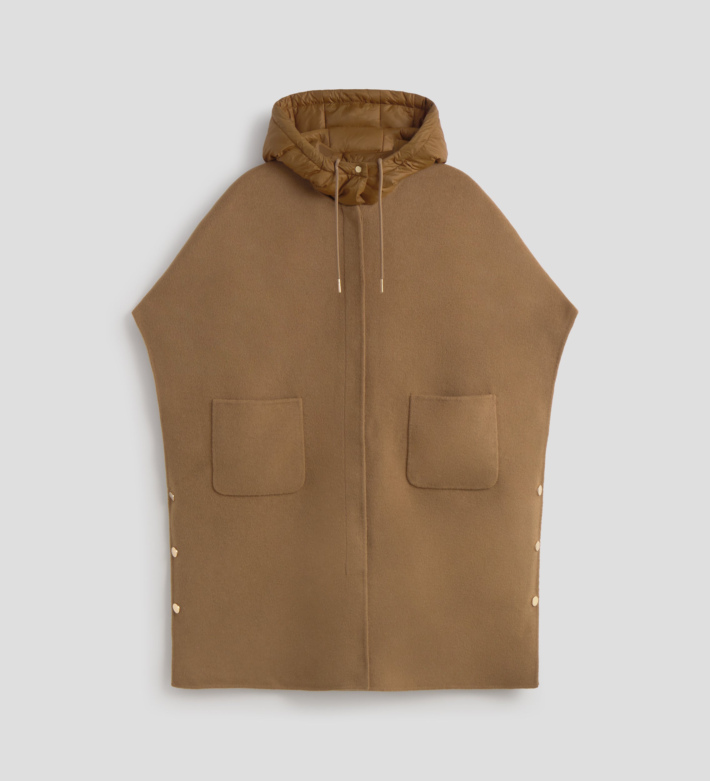 Capa capucha técnica