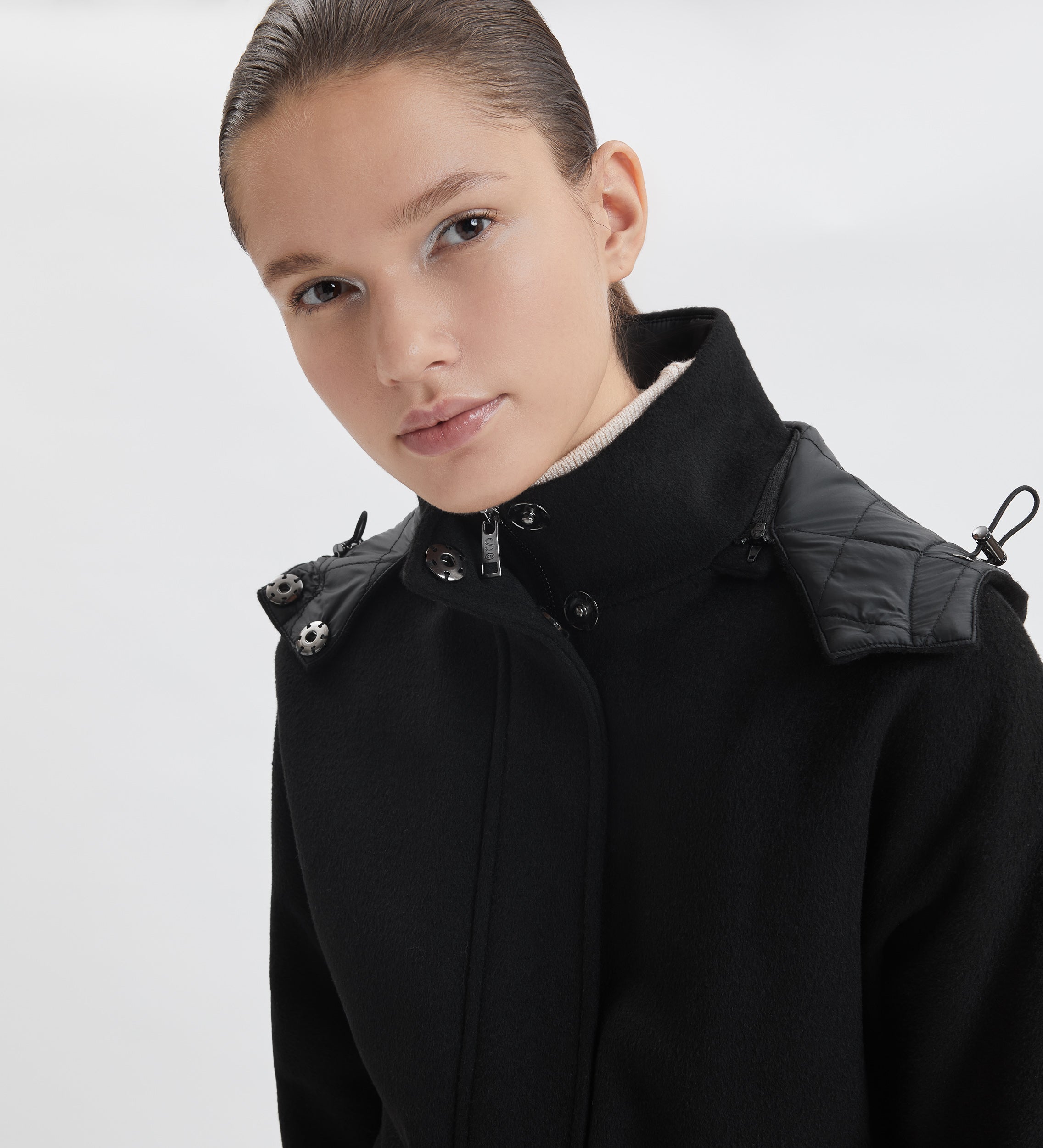 Manteau matelassé à capuche