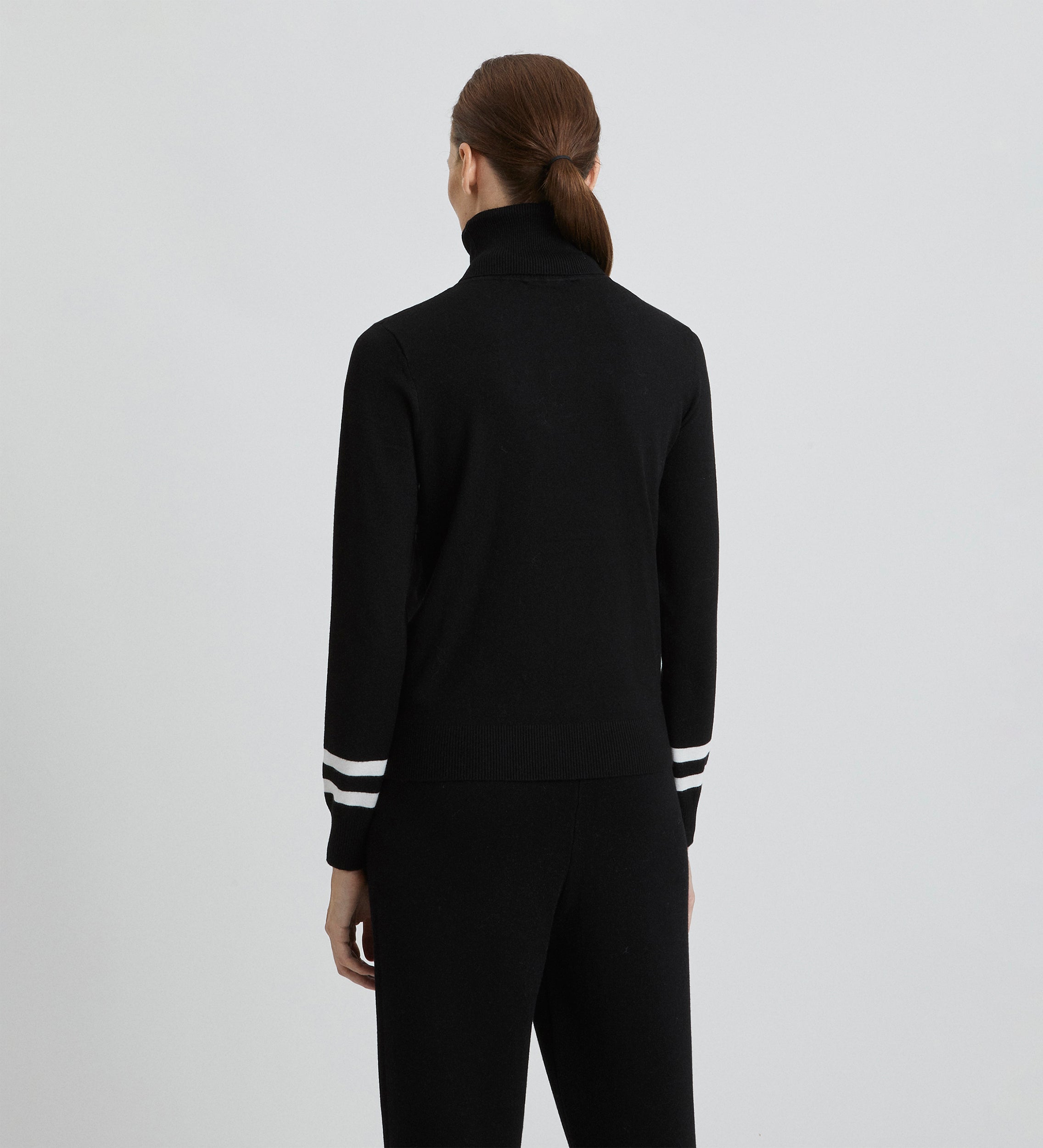 Pull col roulé logo