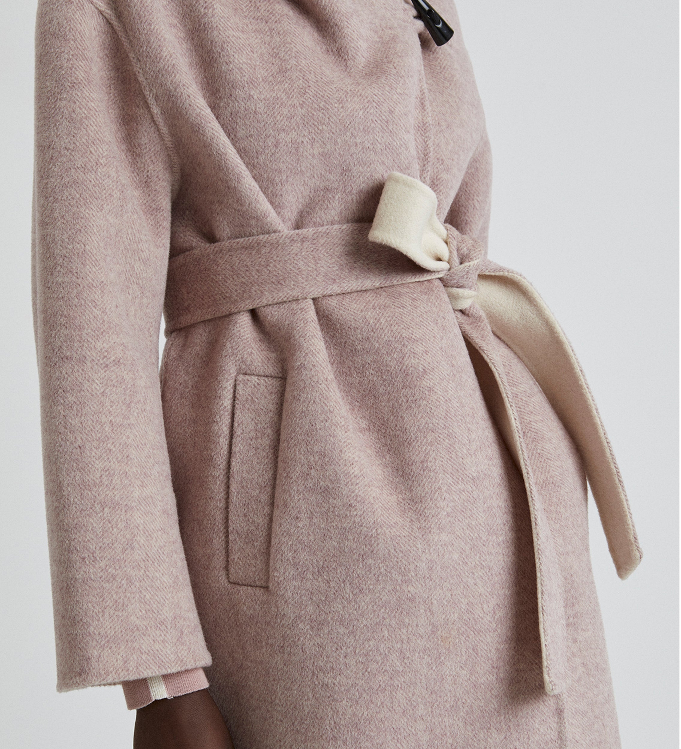Manteau fantaisie à capuche