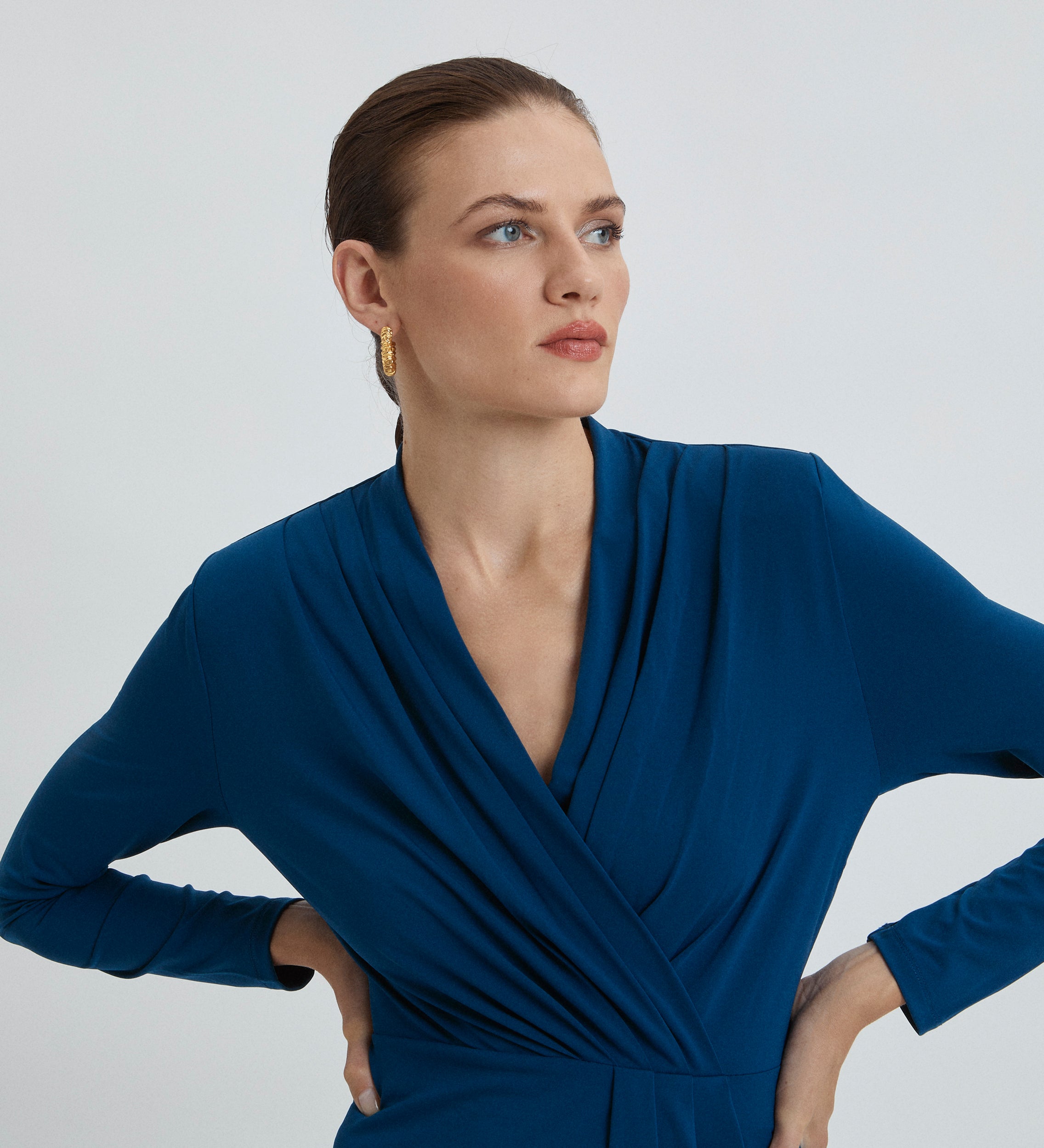 Long sleeve midi dress