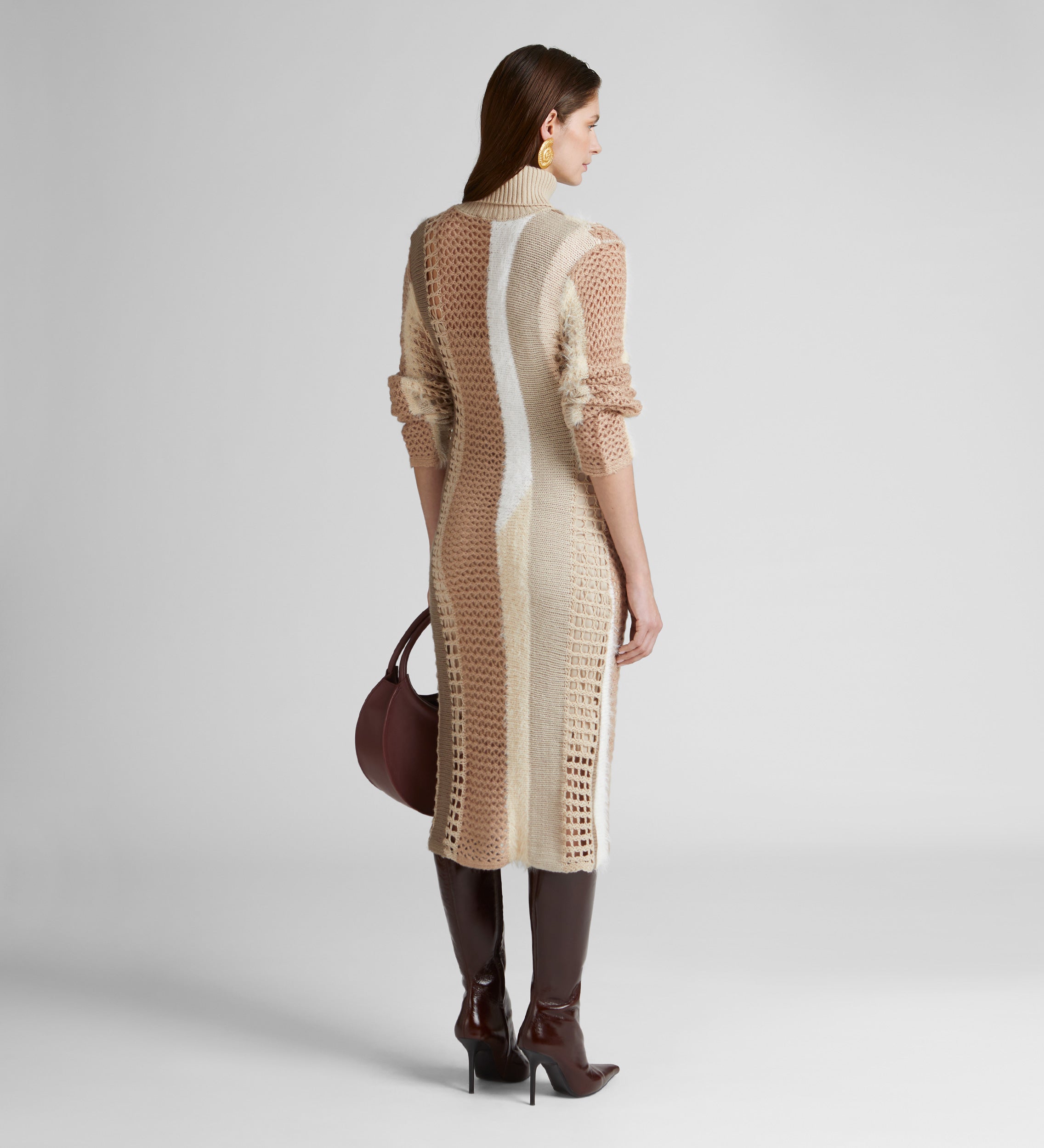 Robe cygne tricotée