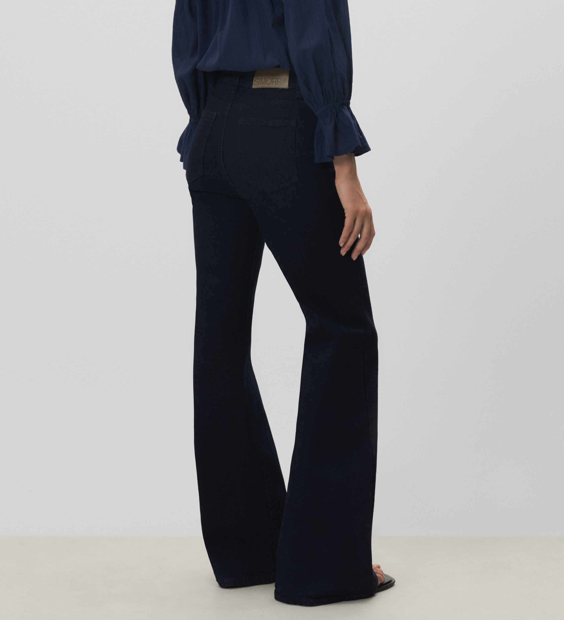 Flared jeans