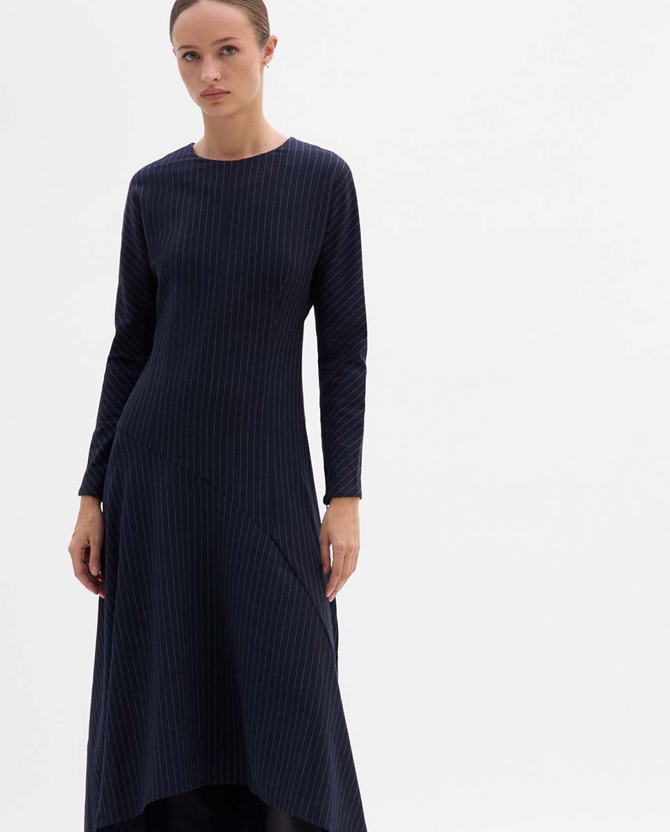 Robe midi asymétrique
