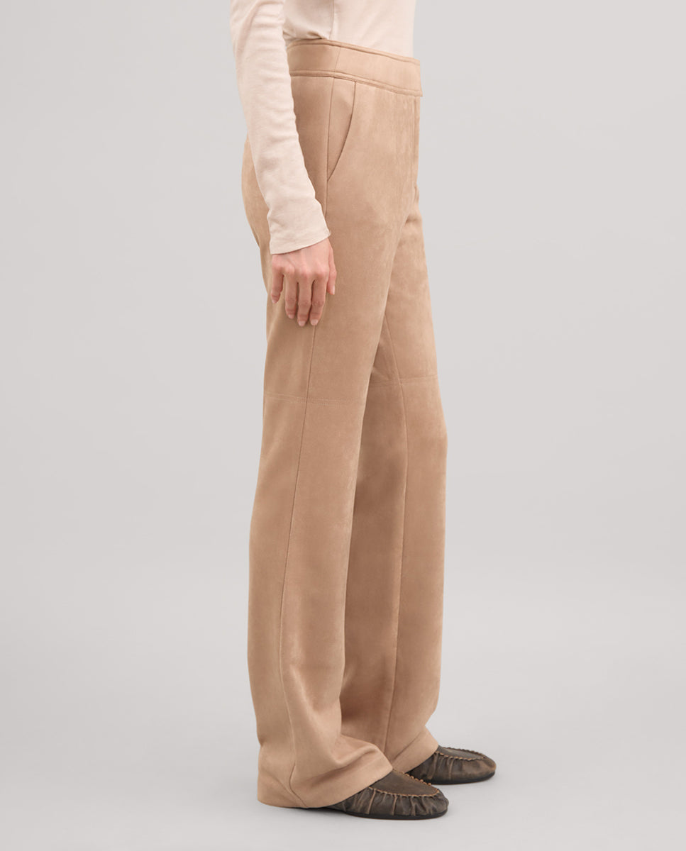 Pantalon en daim avec coutures