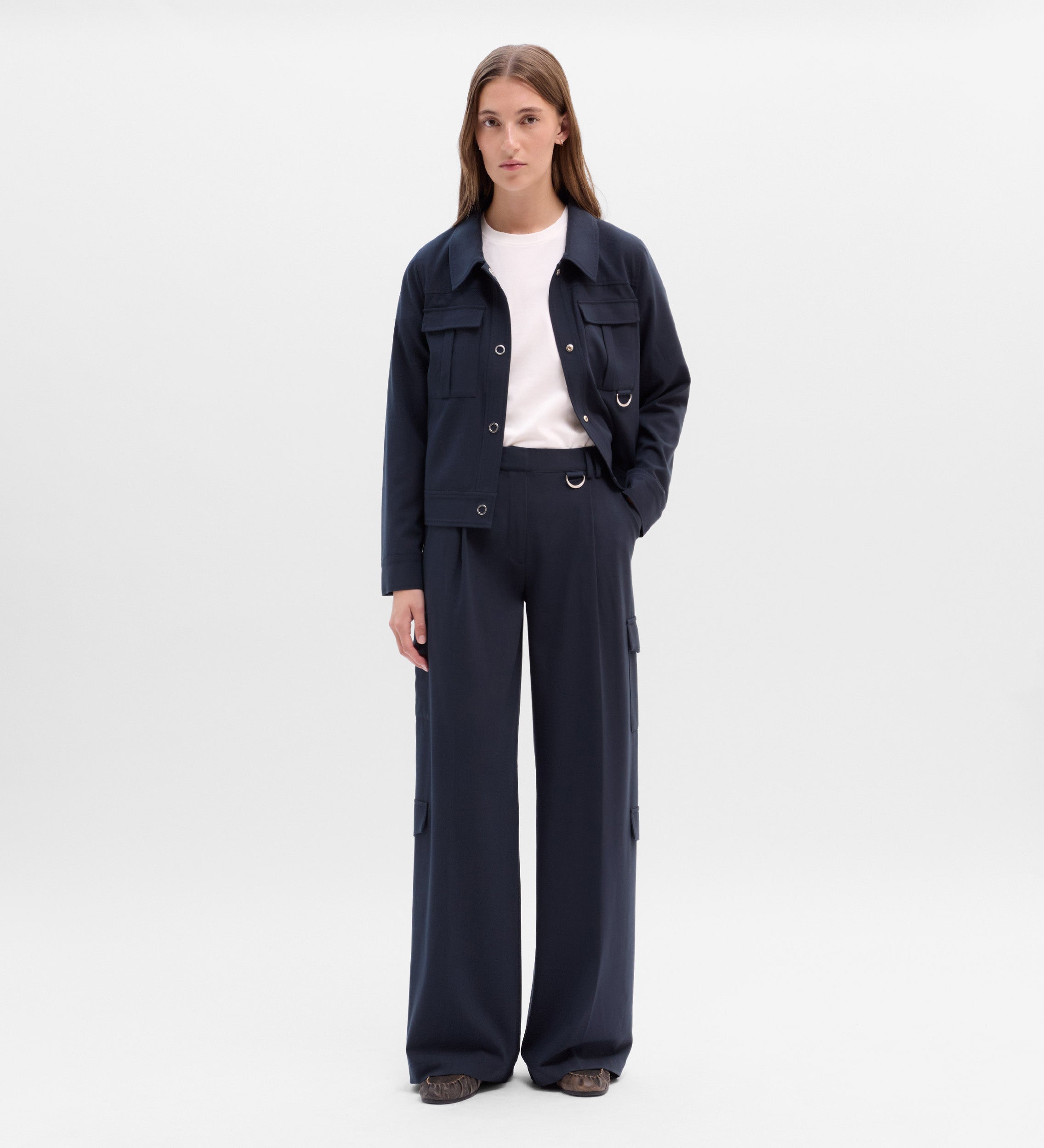 Pantalón pinzas cargo