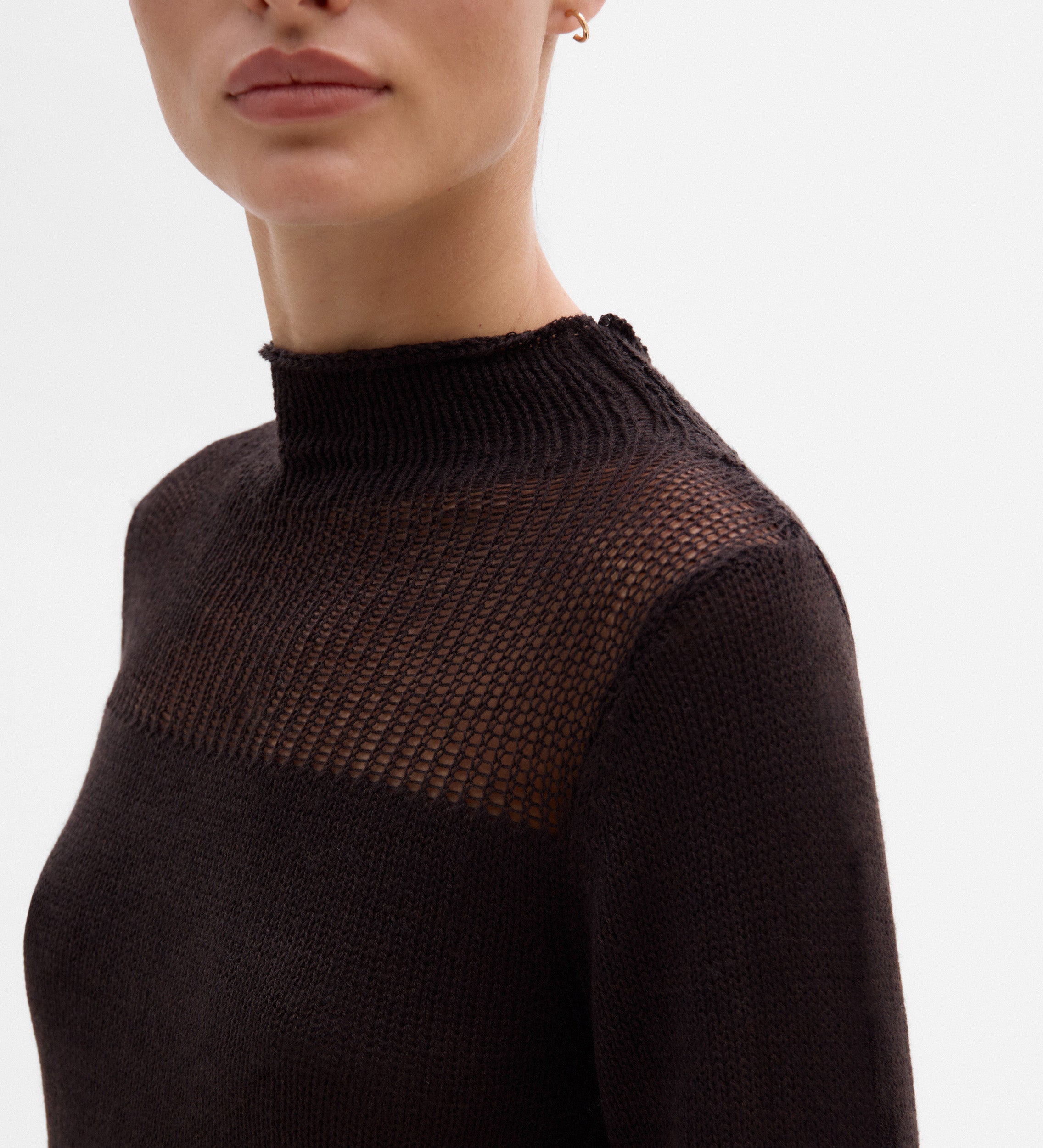 Sweater unstitched detail