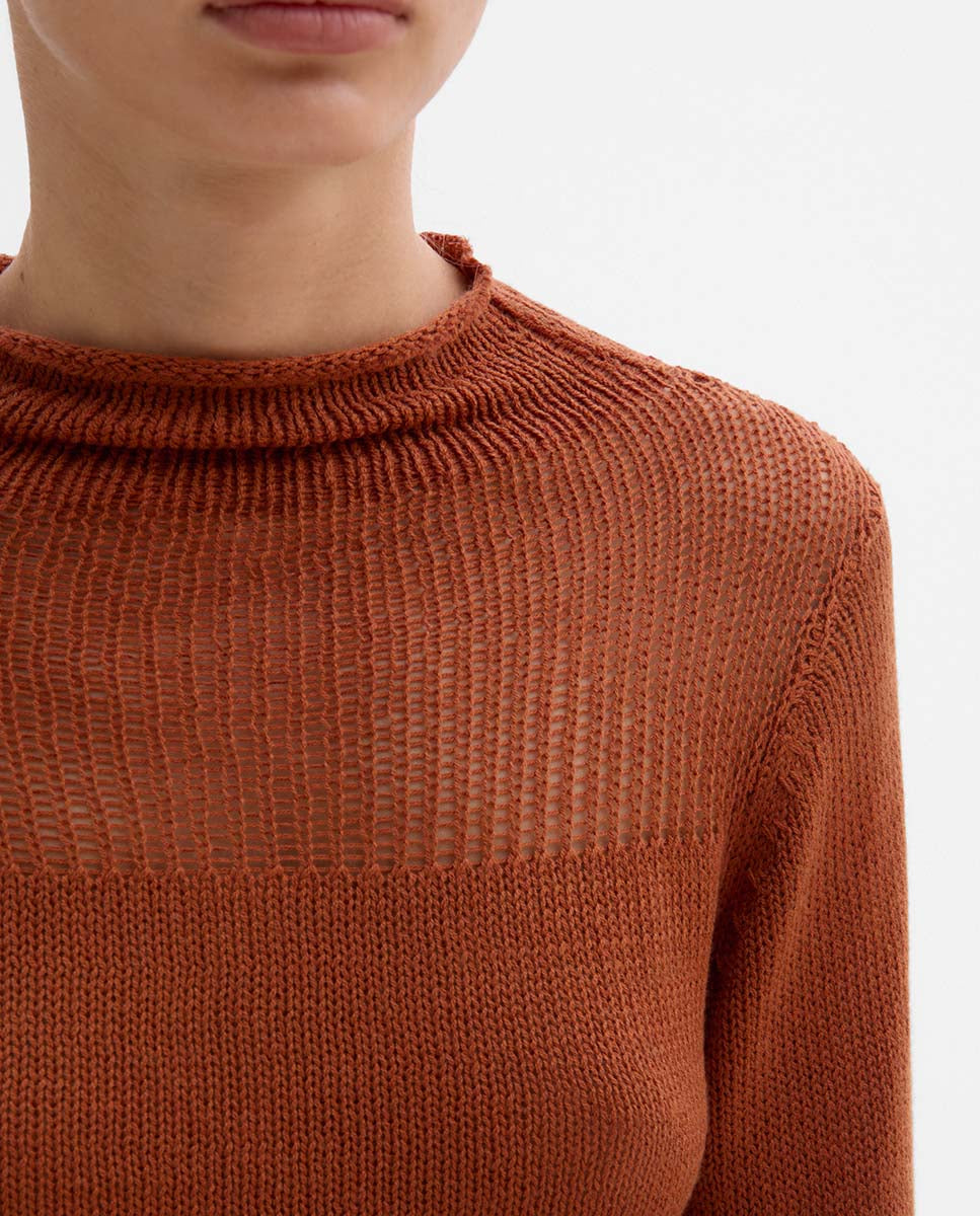 Pull détail non cousu