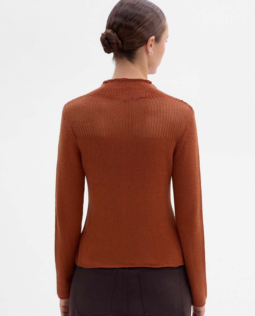 Pull détail non cousu