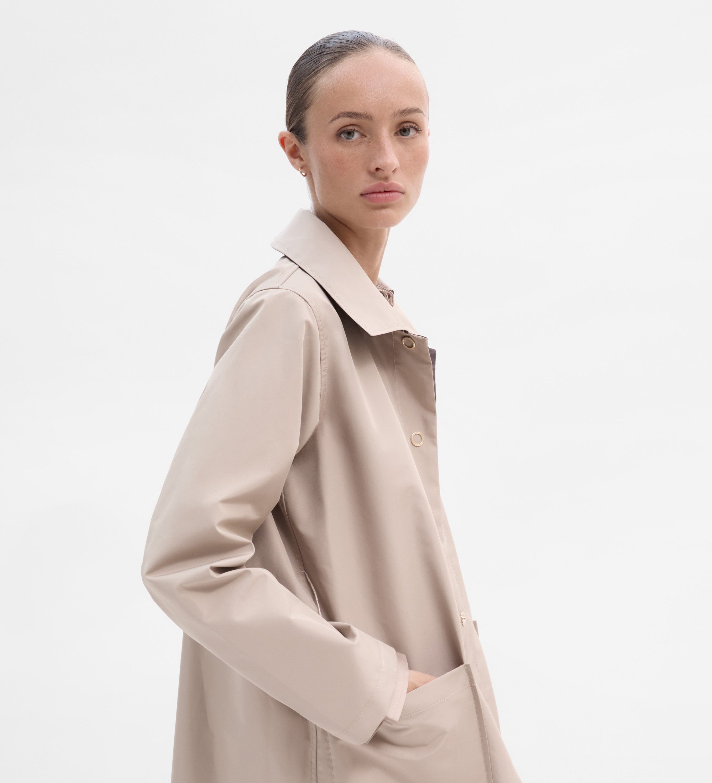 Reversible cape trench coat