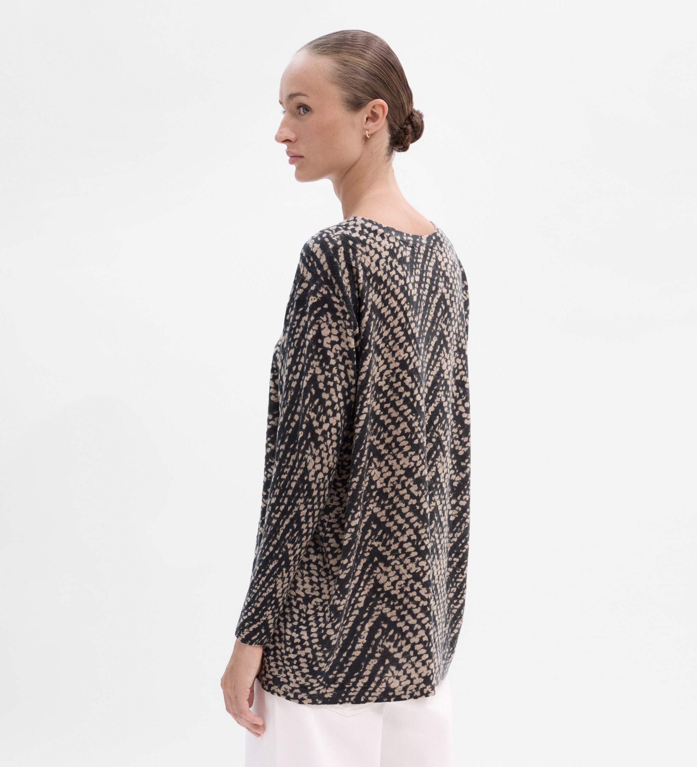 Oversized printed sweater