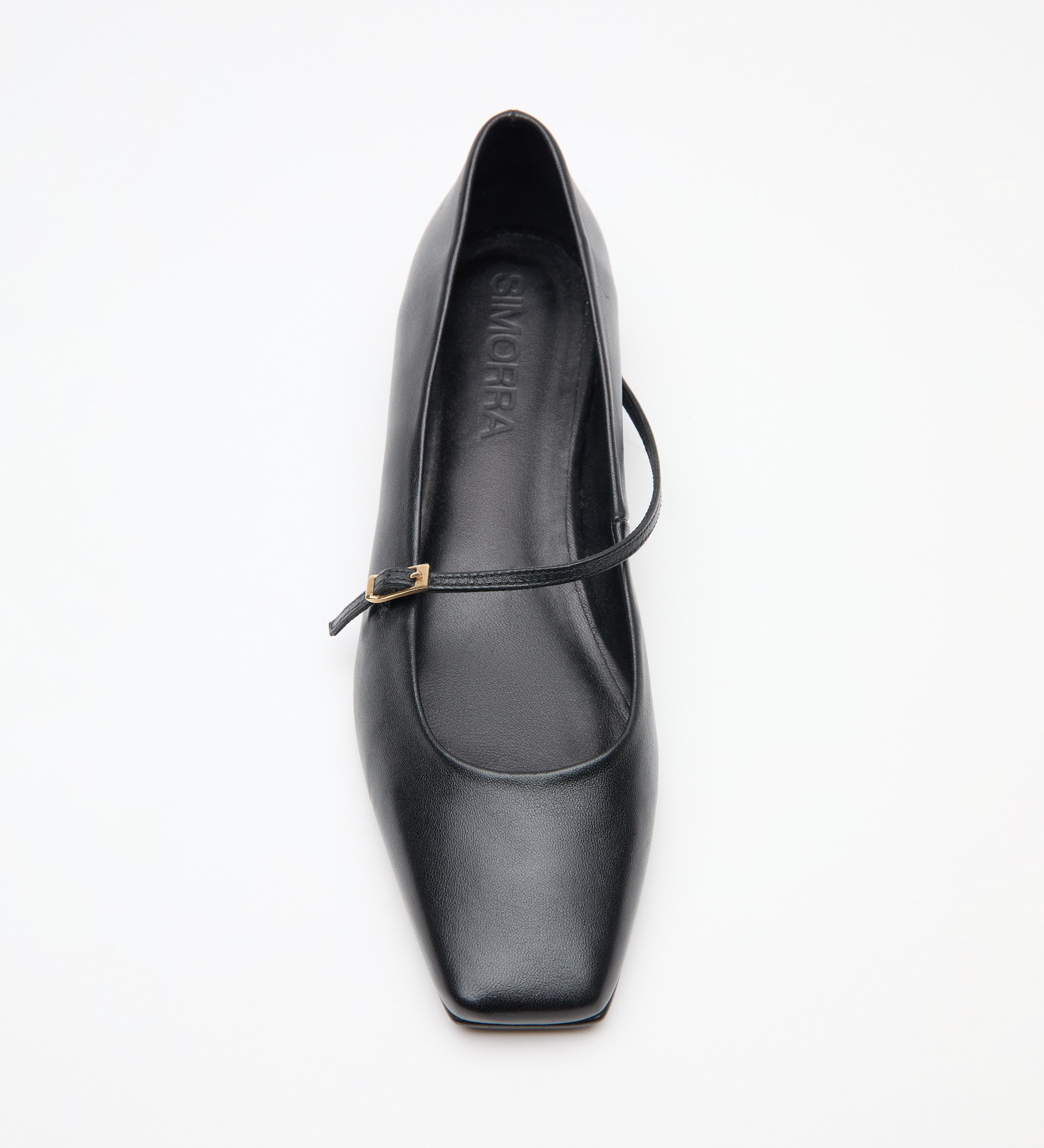 Square toe ballerina shoe