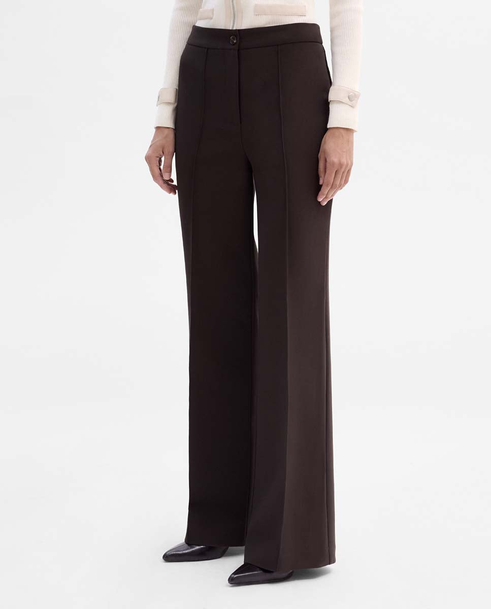 Wide legged pants