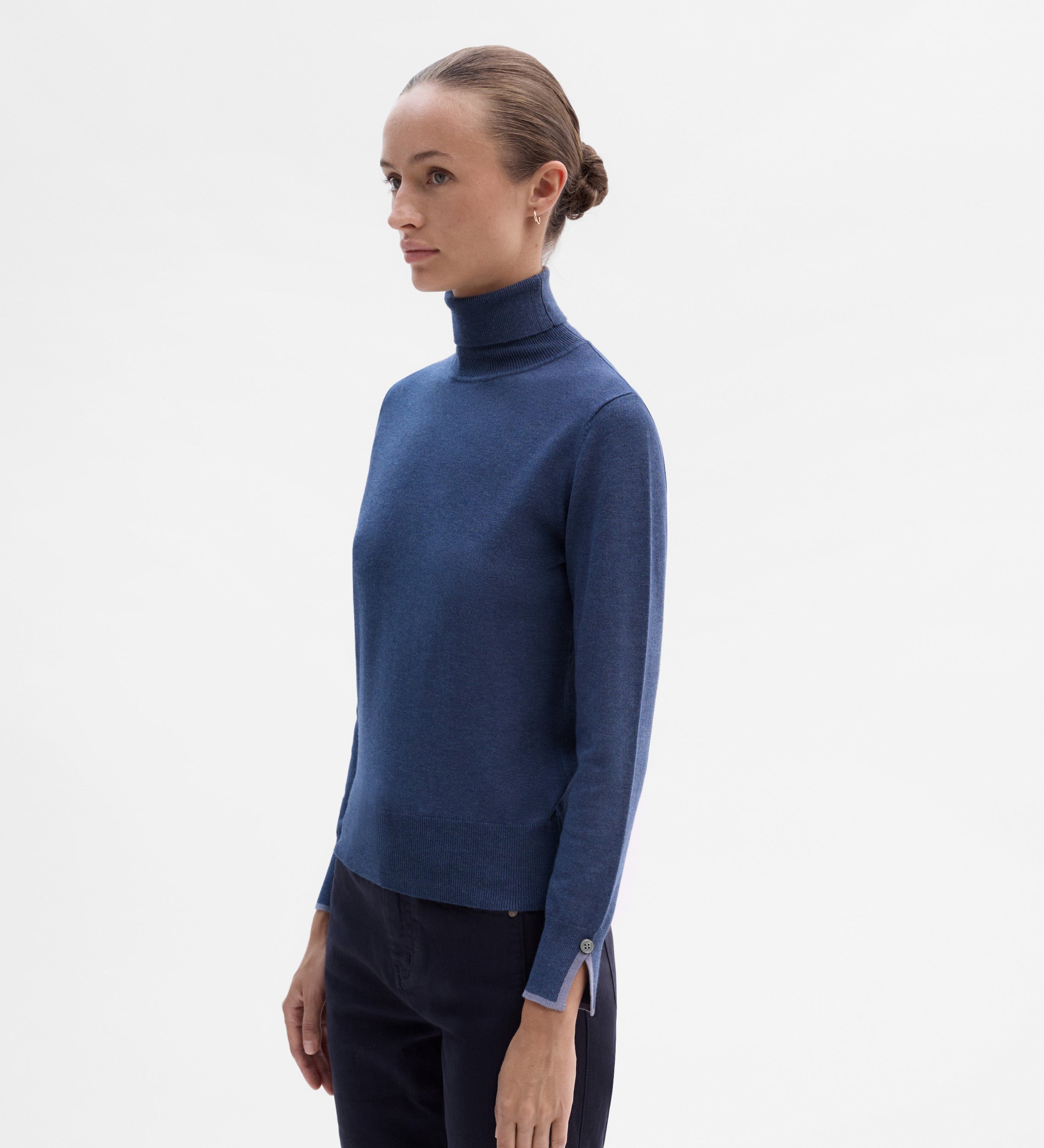 High neck sweater
