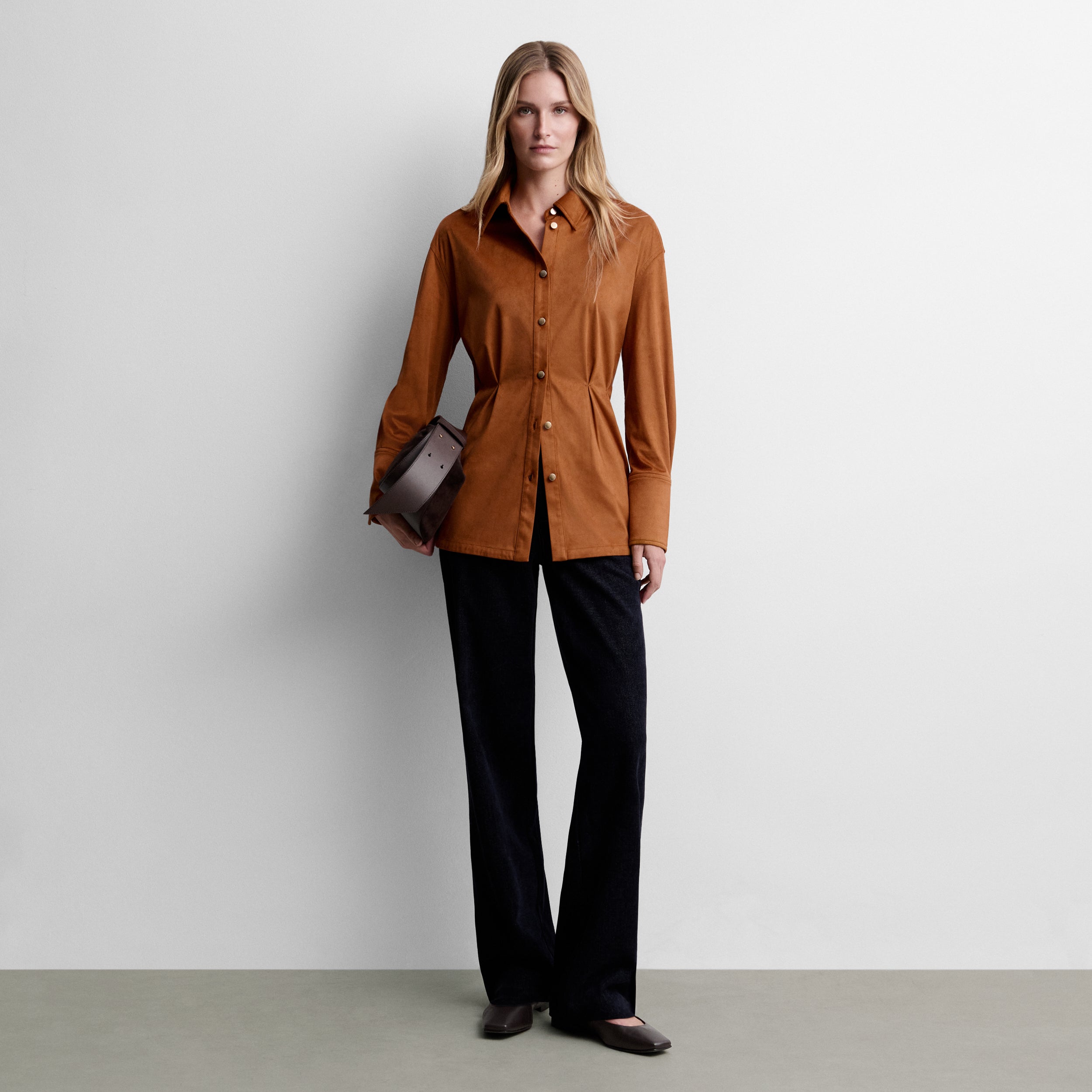 Chemise en suédine à pinces