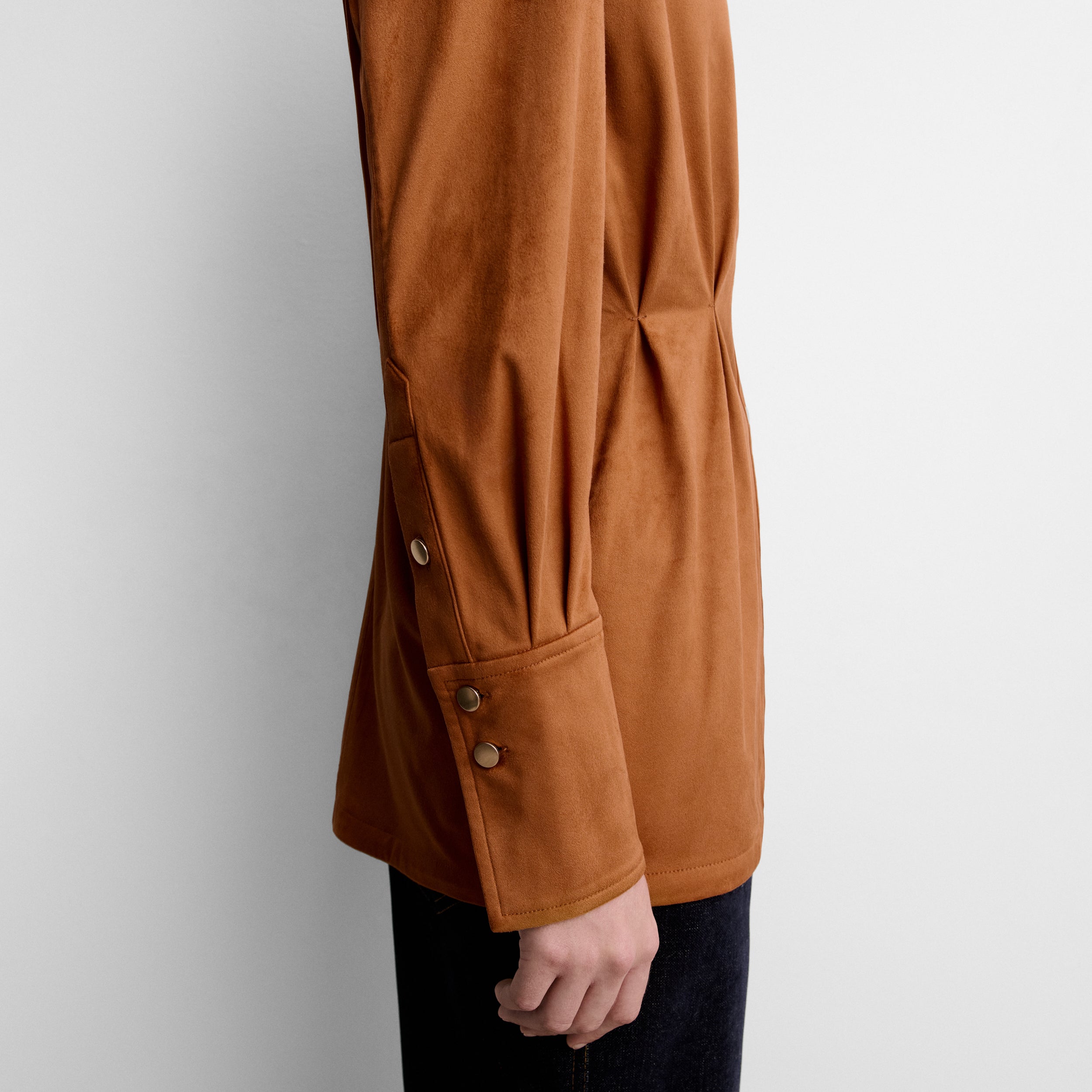 Chemise en suédine à pinces