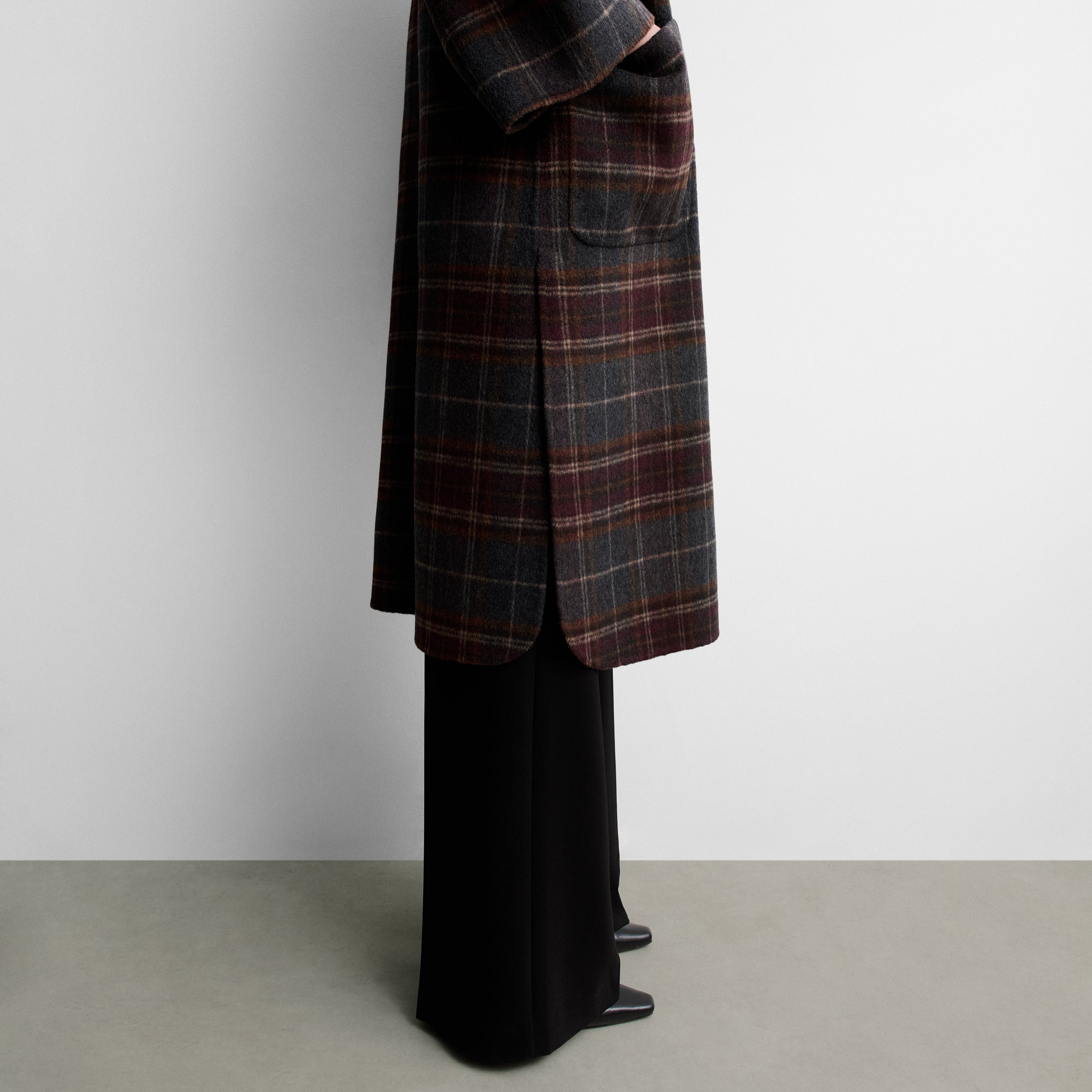 Reversible checked cape