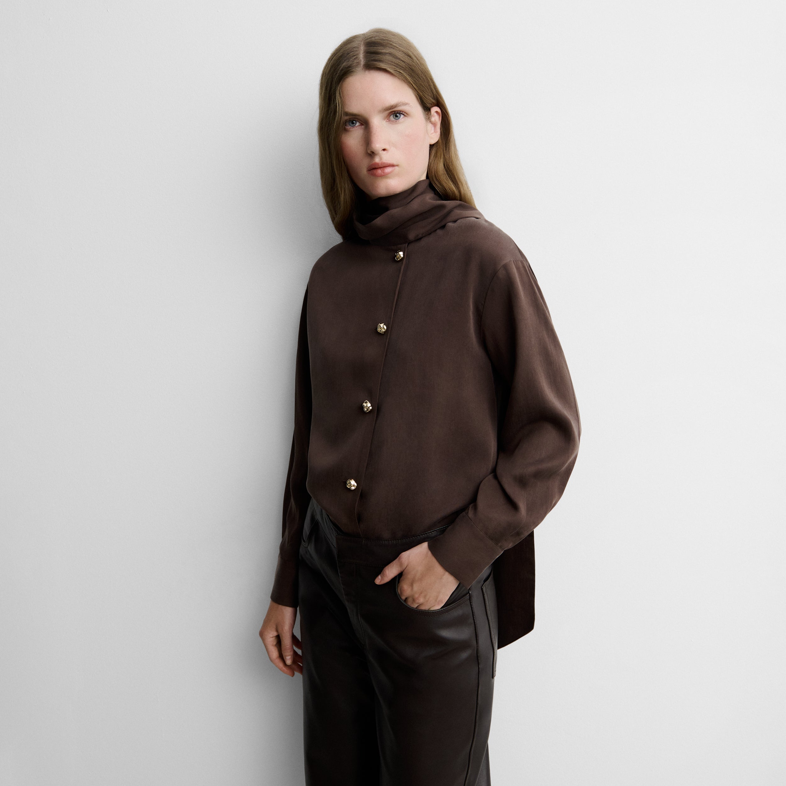 Blouse fluide à nœud
