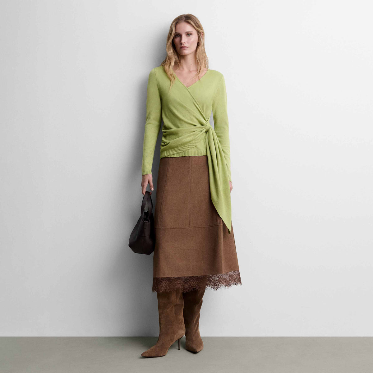 Pull en maille à nœud