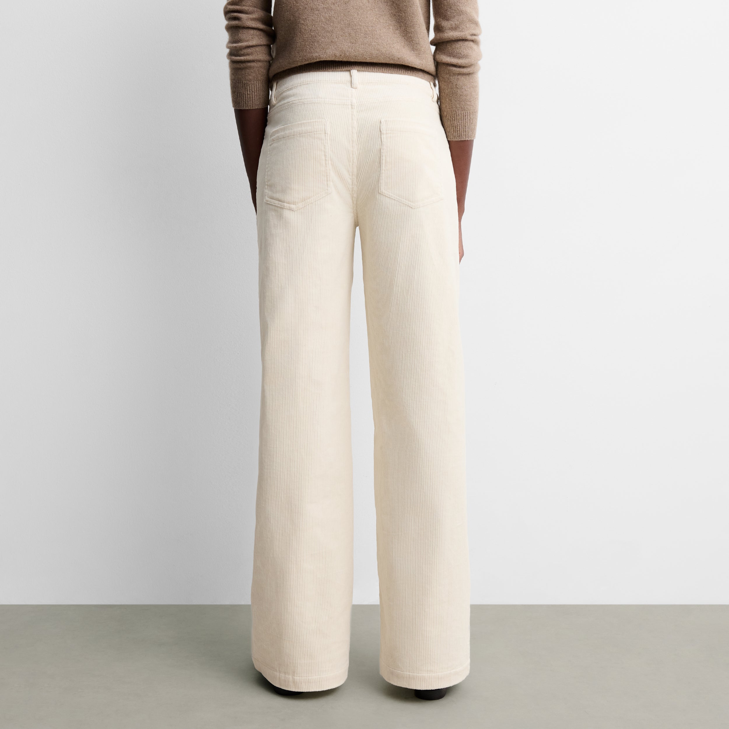Pantalon droit en velours côtelé
