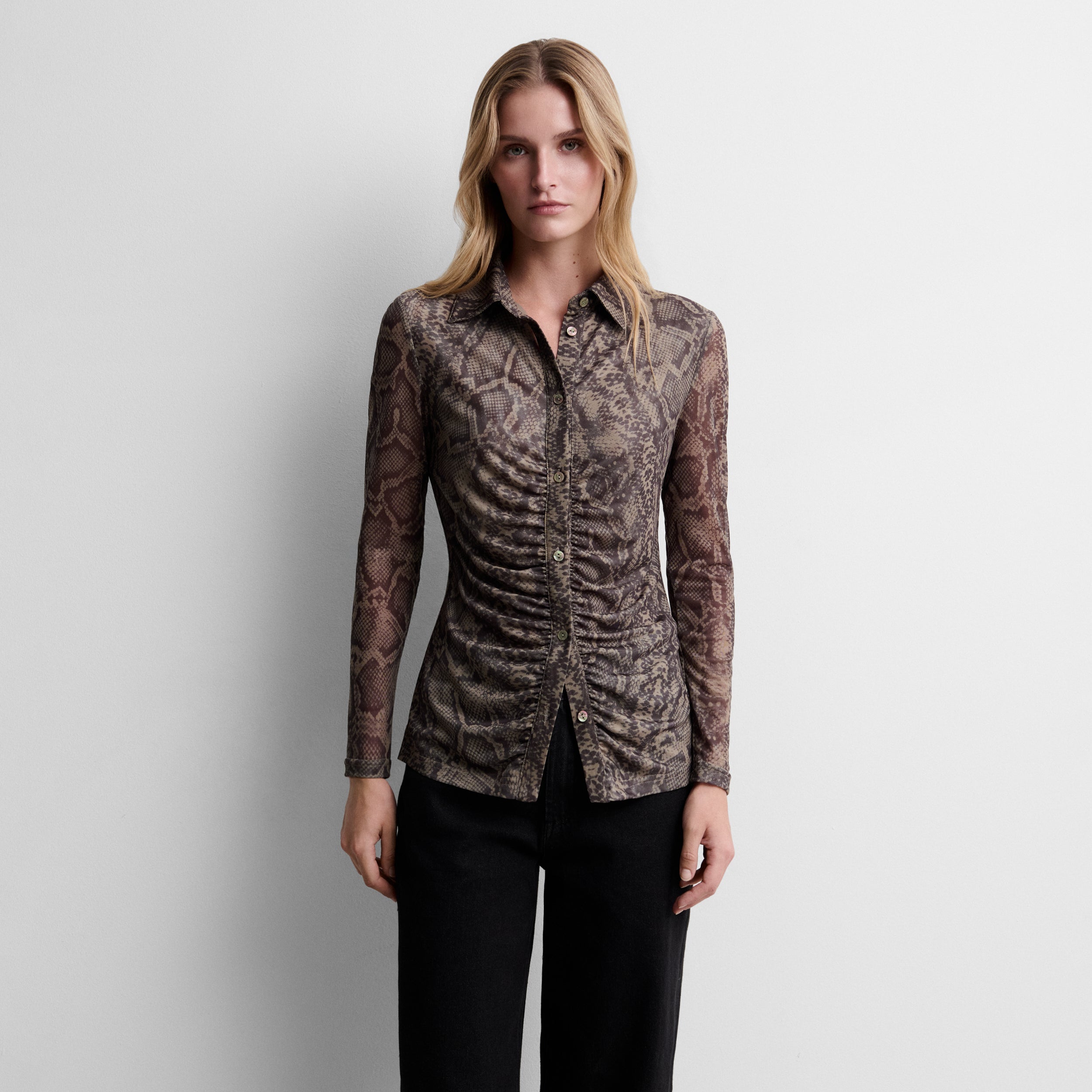 Chemise en tulle imprimé