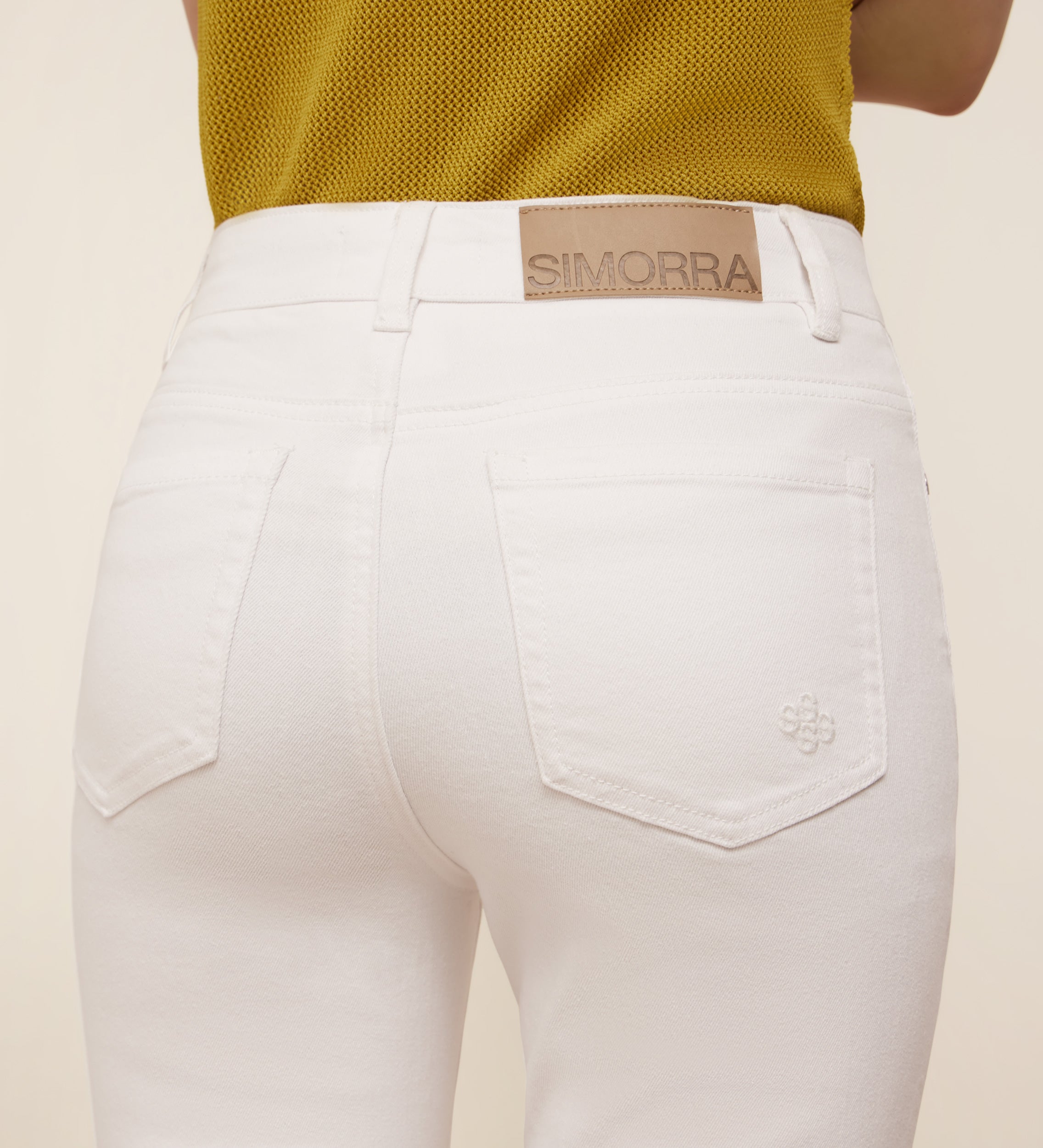 Flared cropped pants