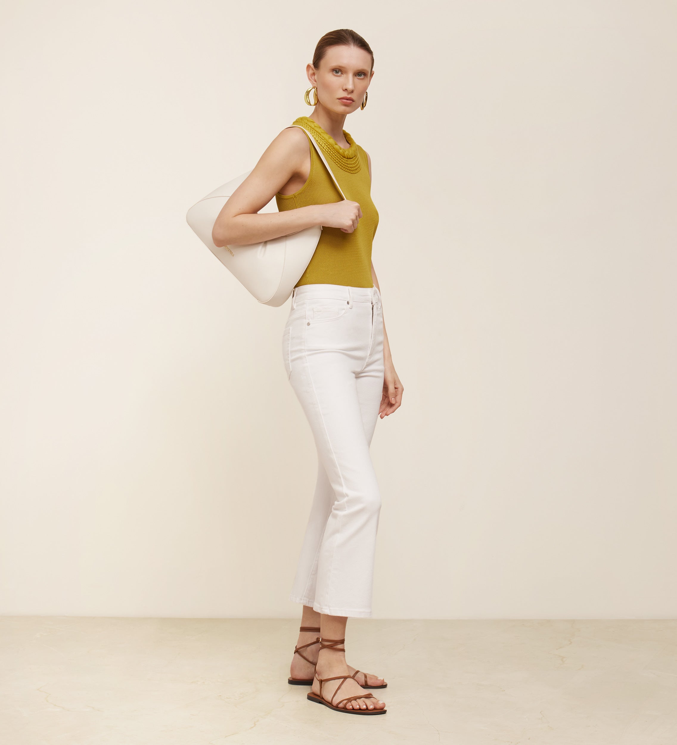 Flared cropped pants