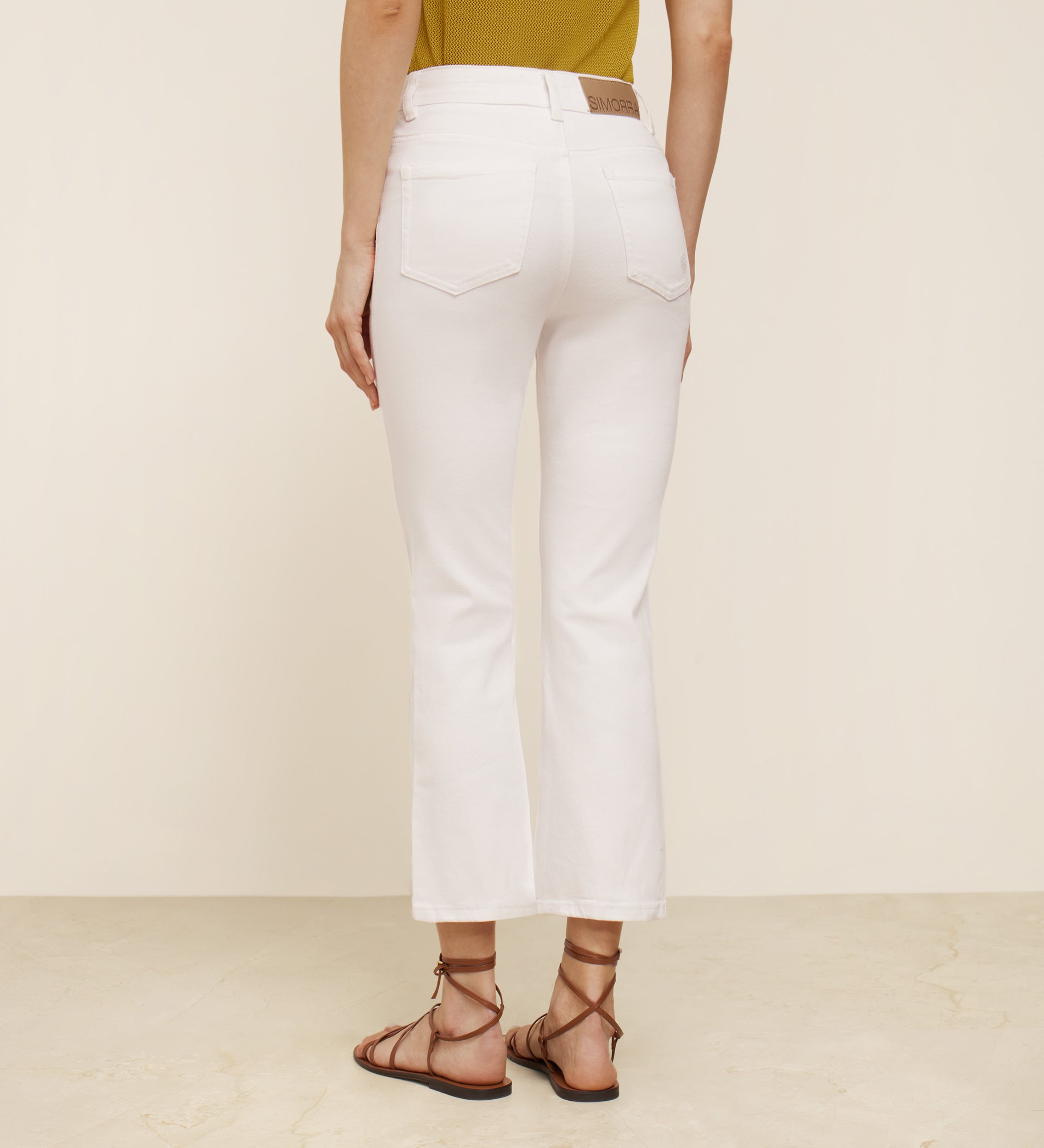 Flared cropped pants