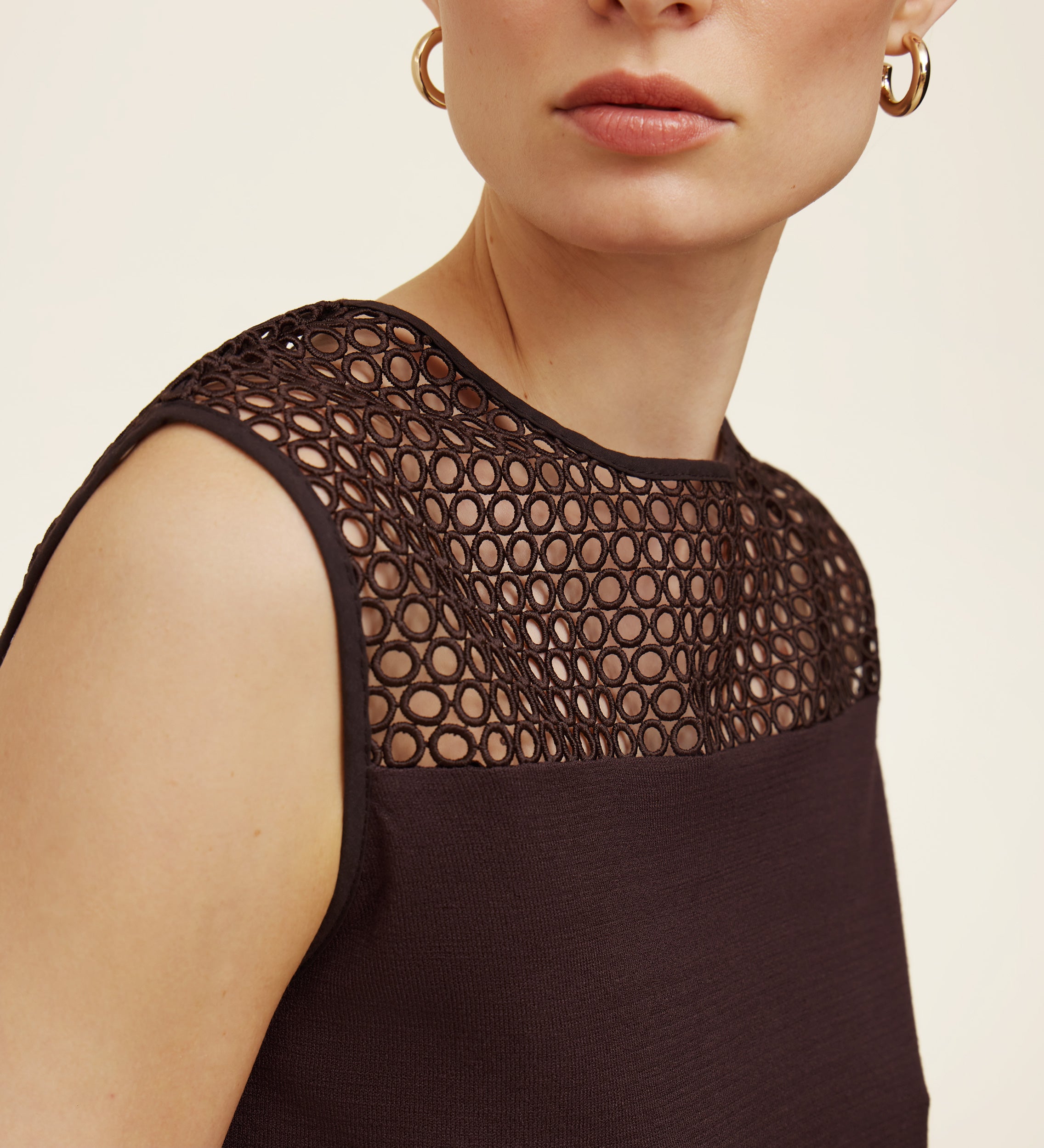 Top en tricot avec détail guipure
