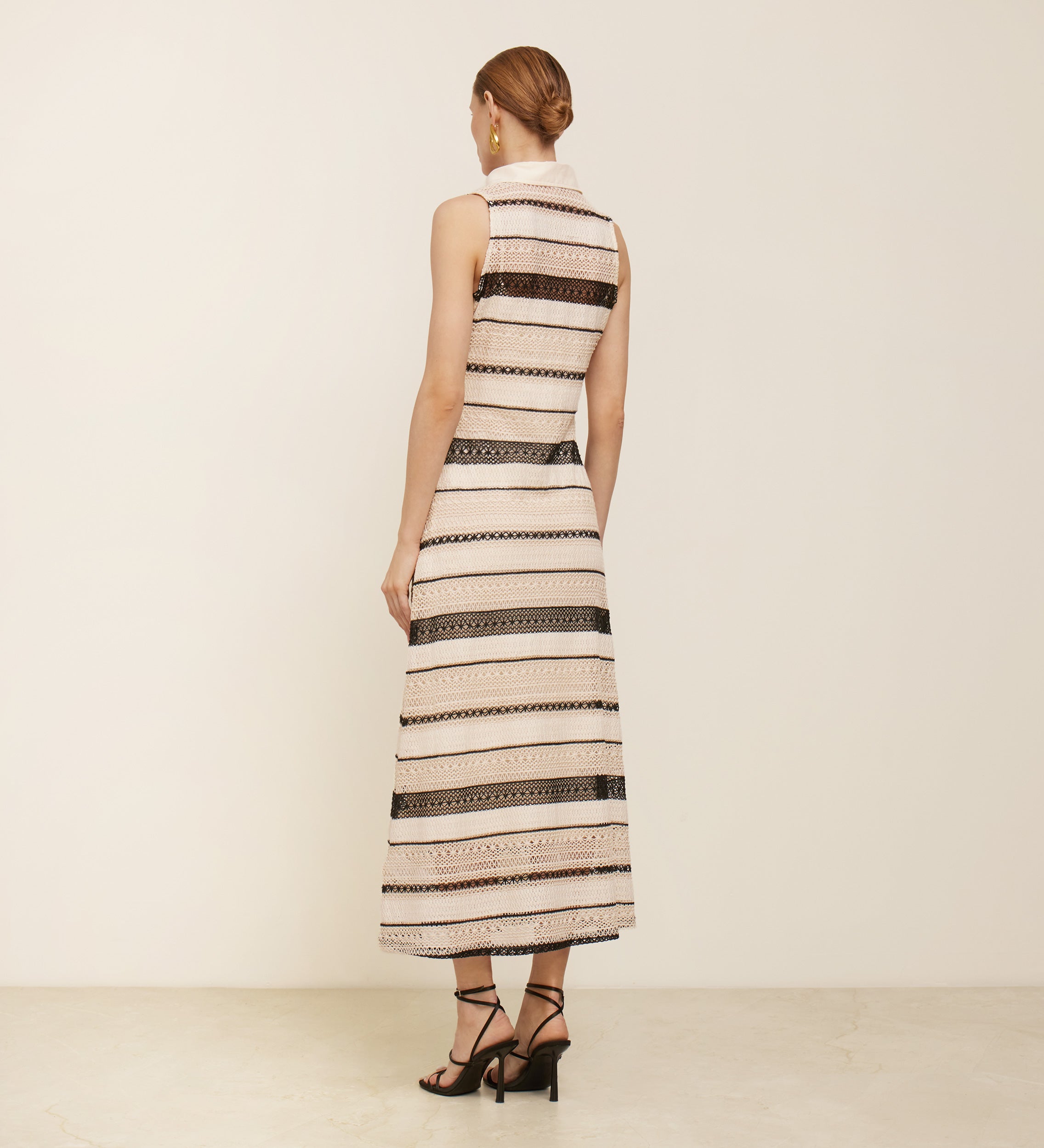 Robe chemise en crochet
