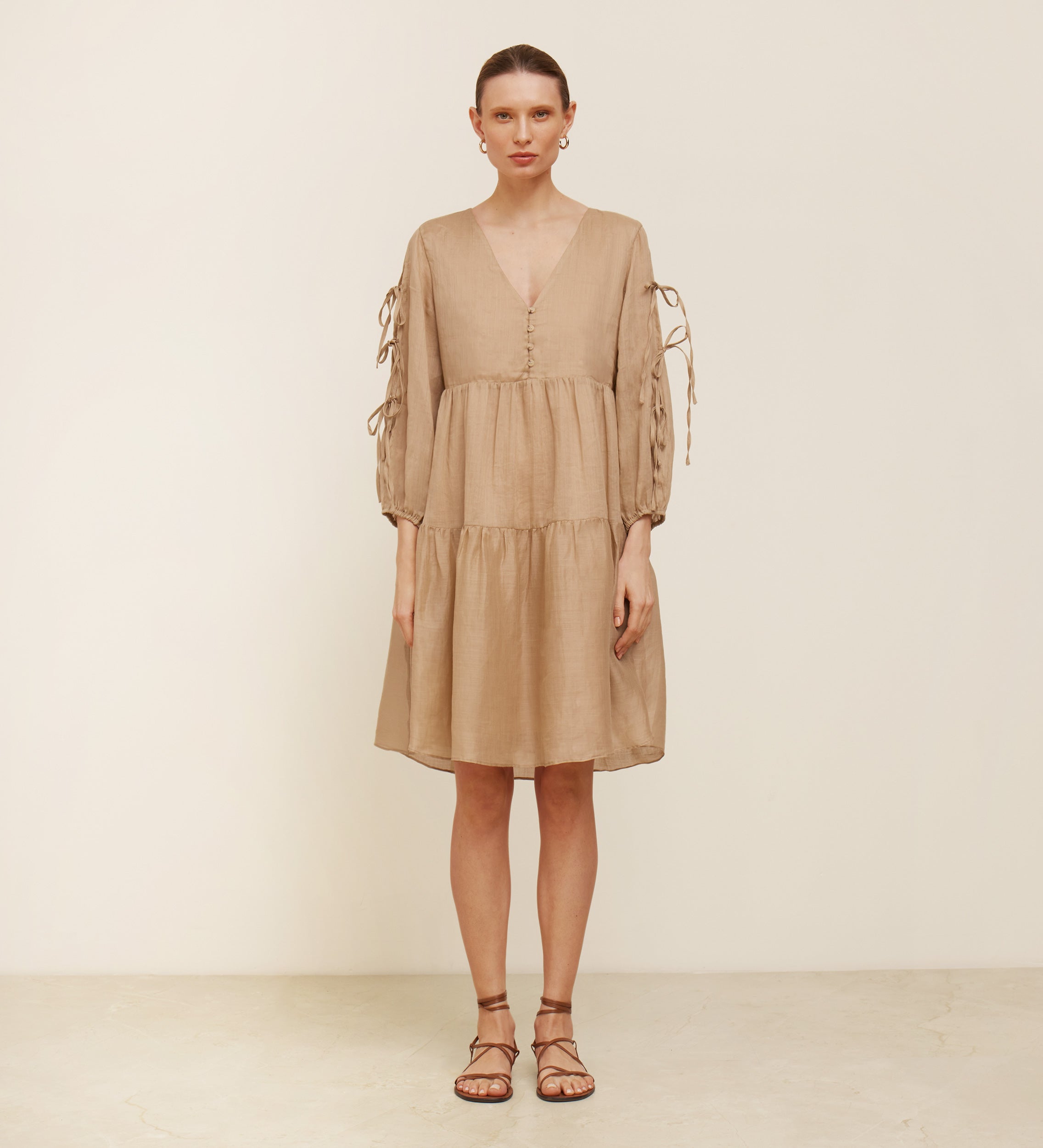 Vestido corto vaporoso