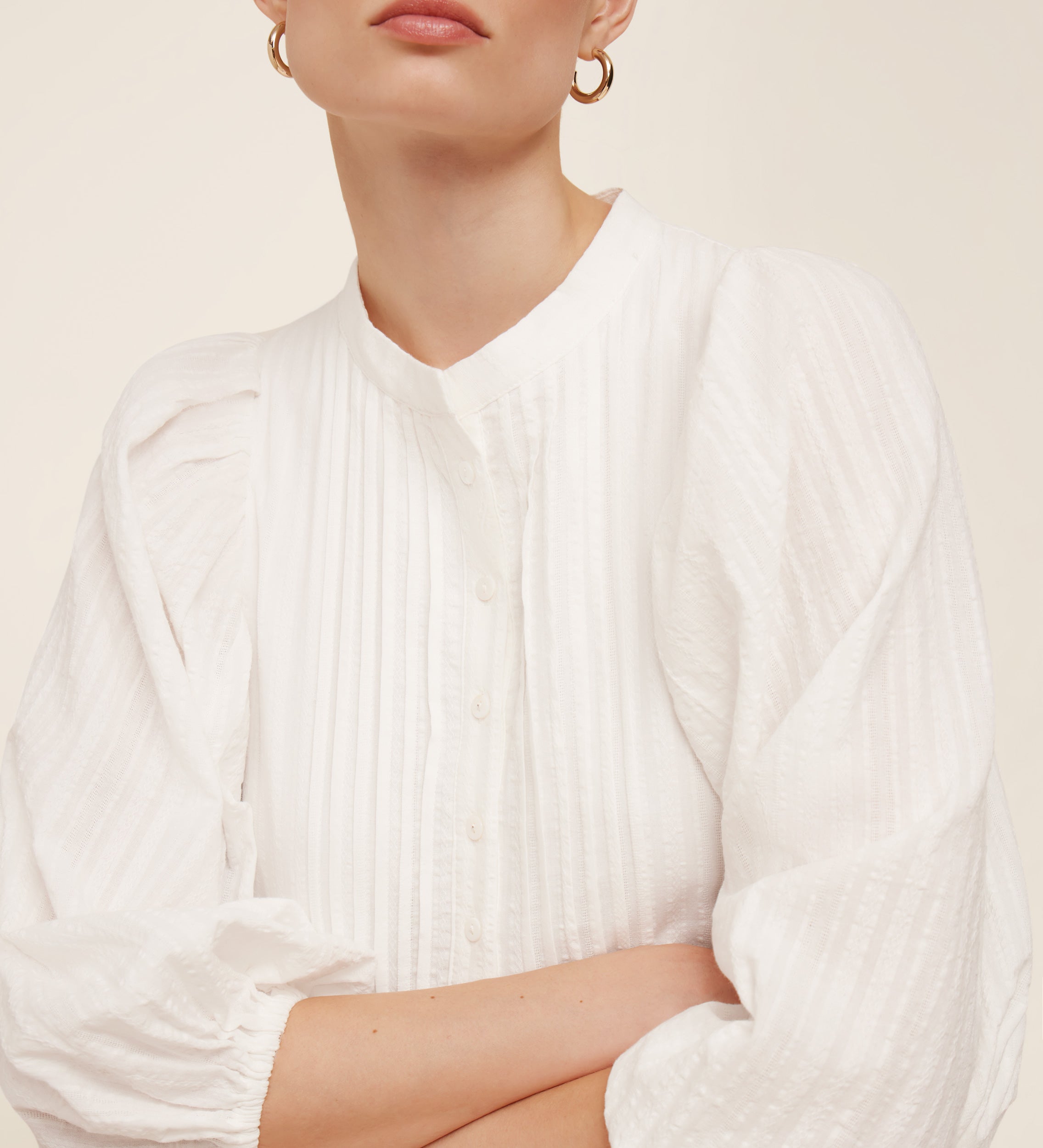 Robe à manches bouffantes