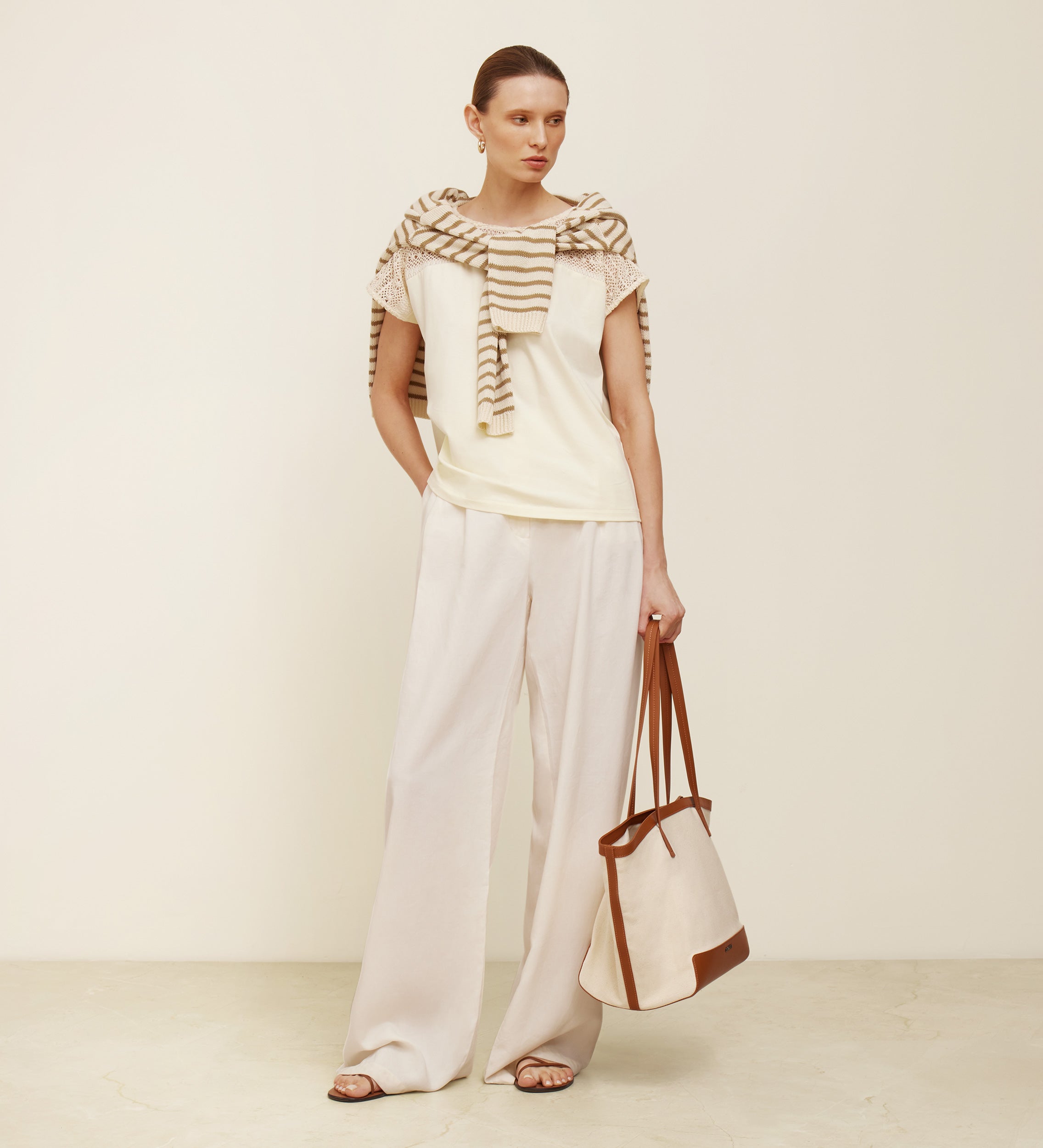 Two-material crochet t-shirt