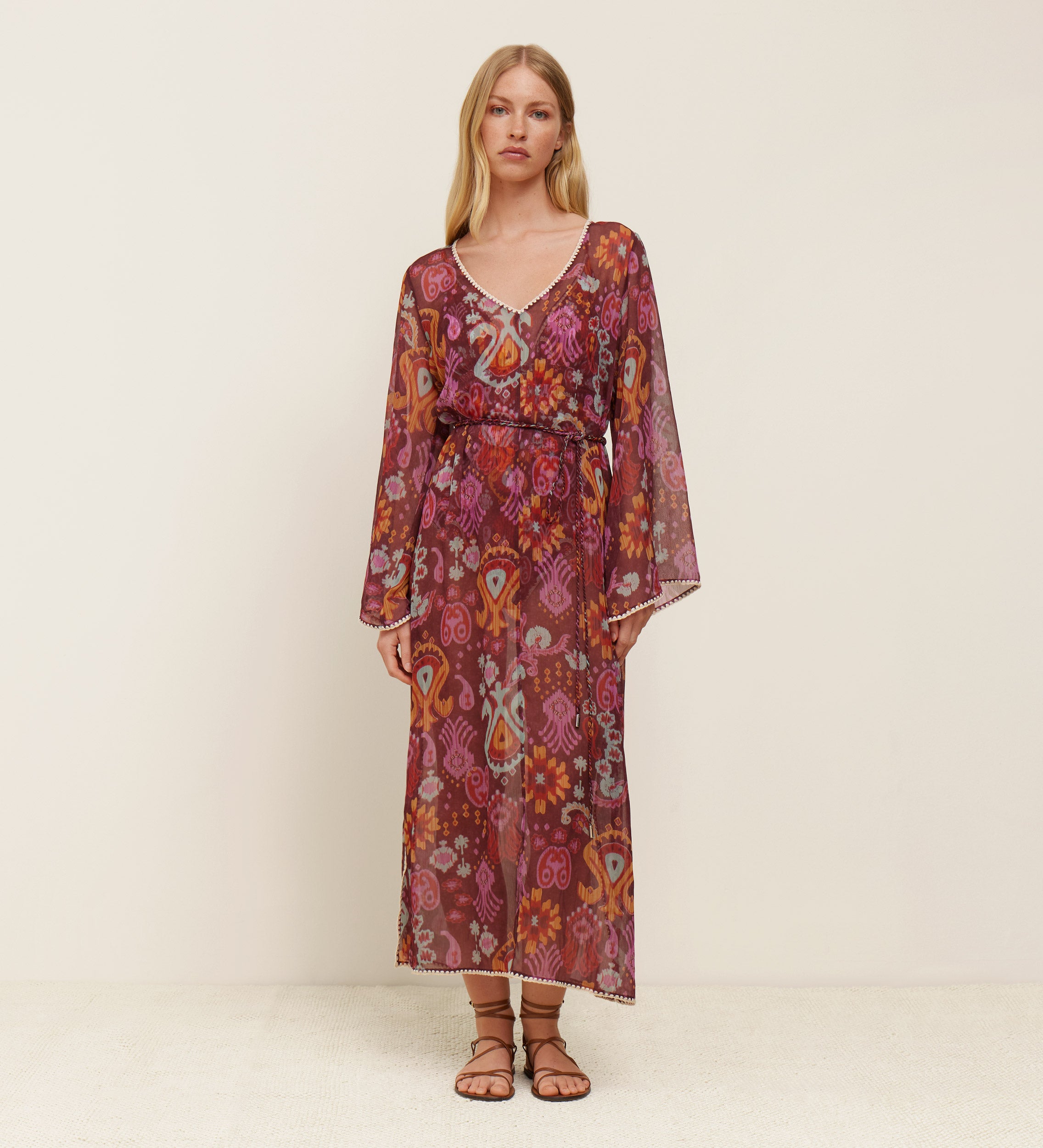 Caftan imprimé ceinturé