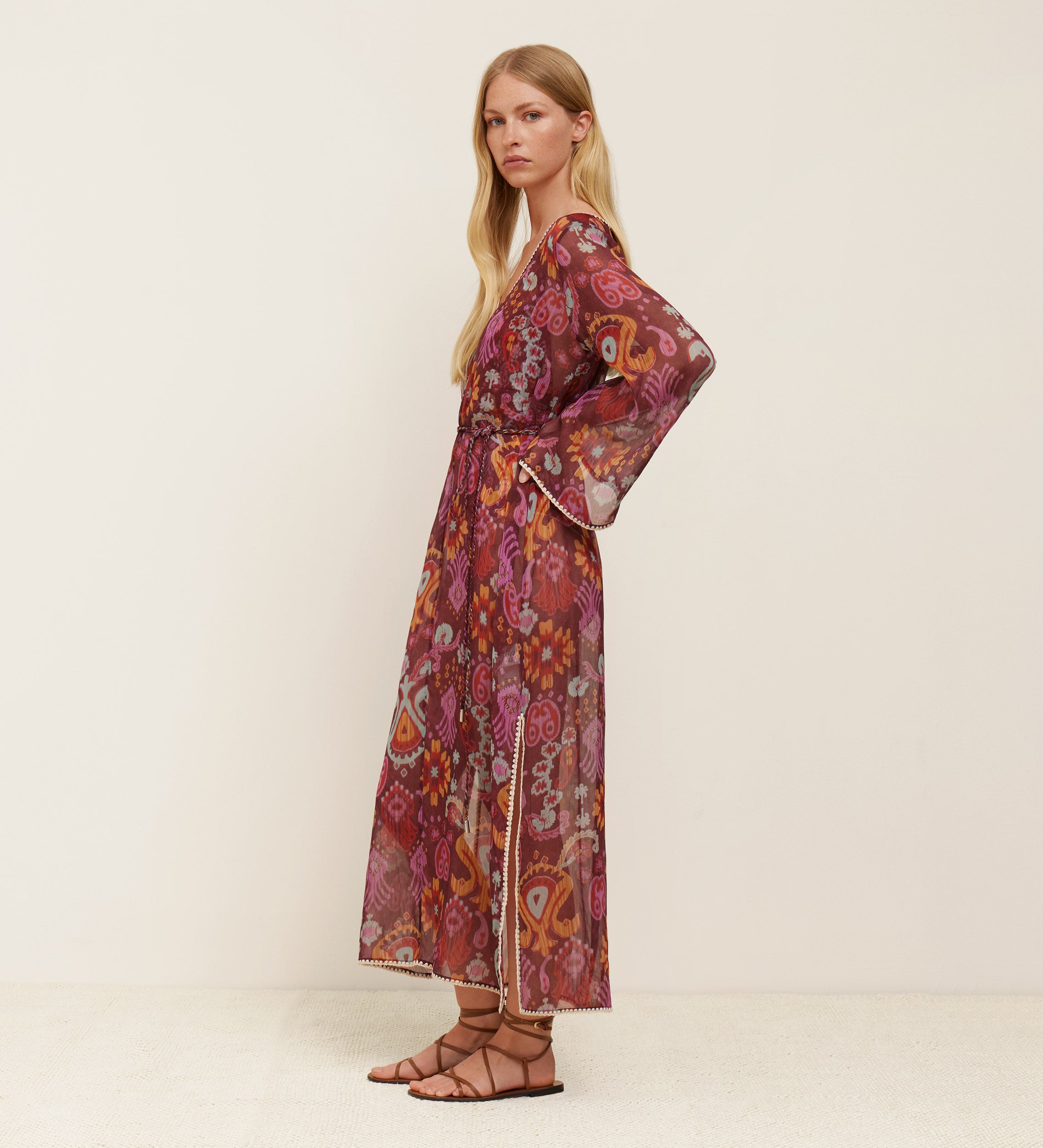 Caftan imprimé ceinturé