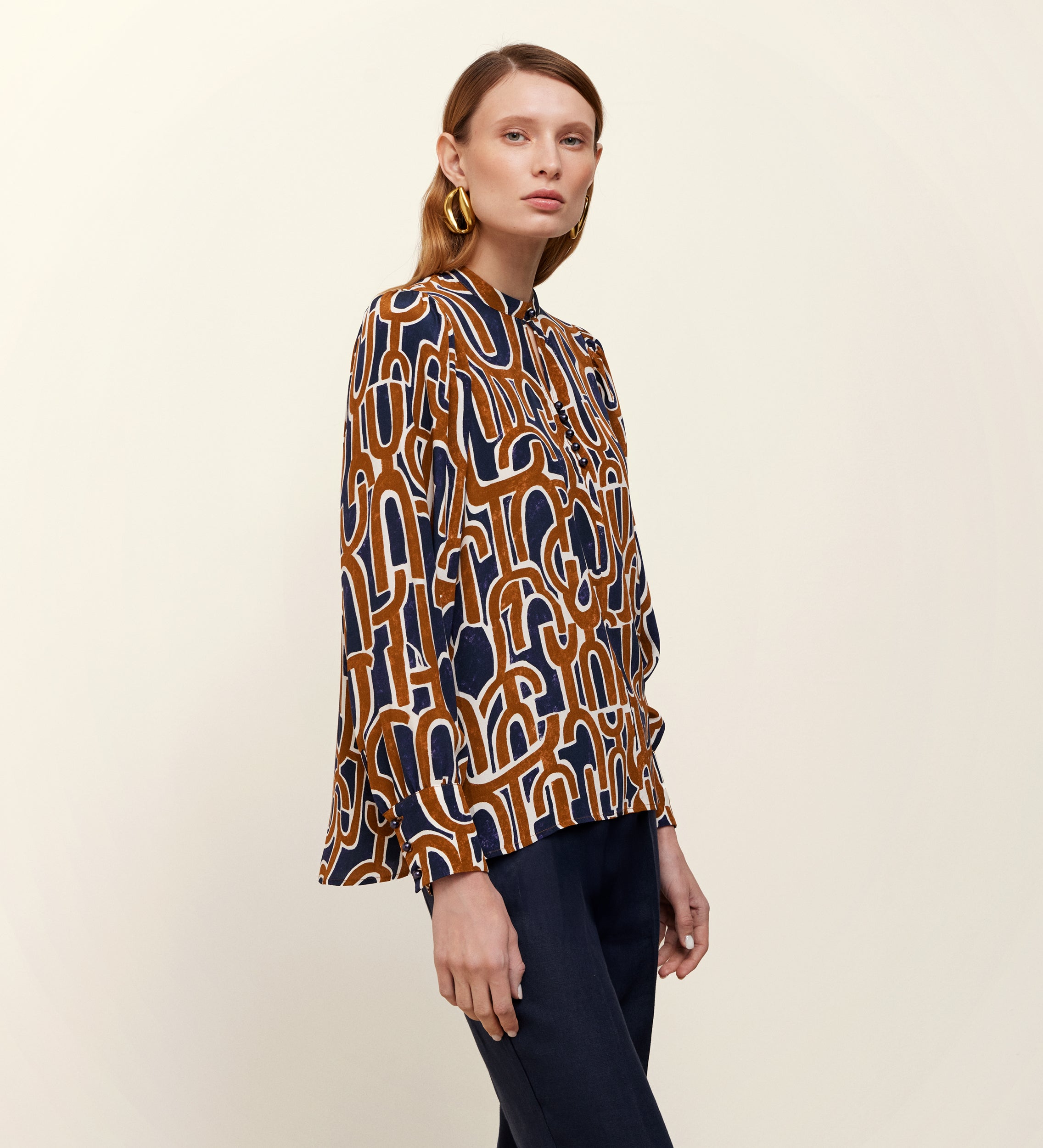 Printed mandarin collar blouse