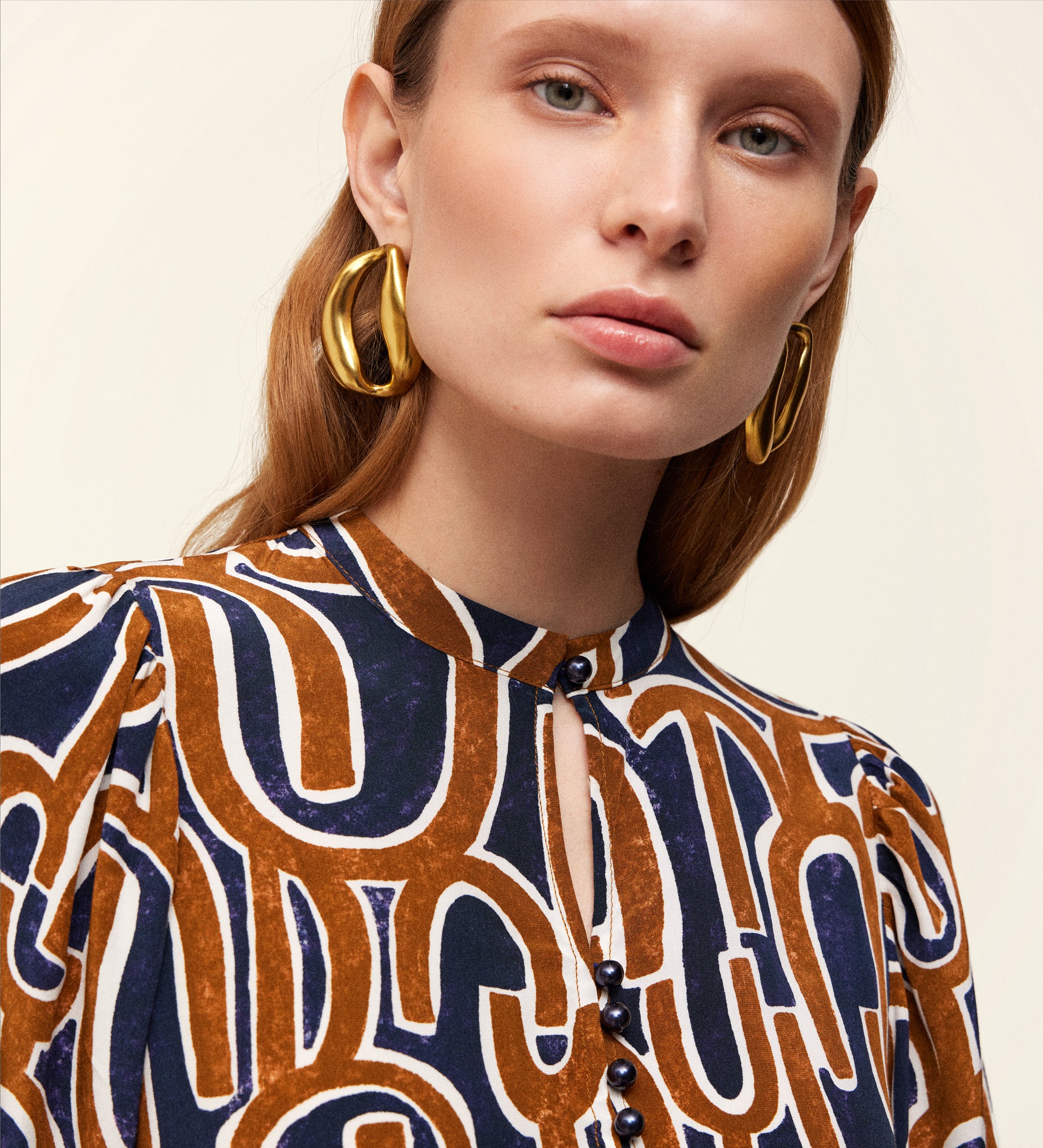 Printed mandarin collar blouse