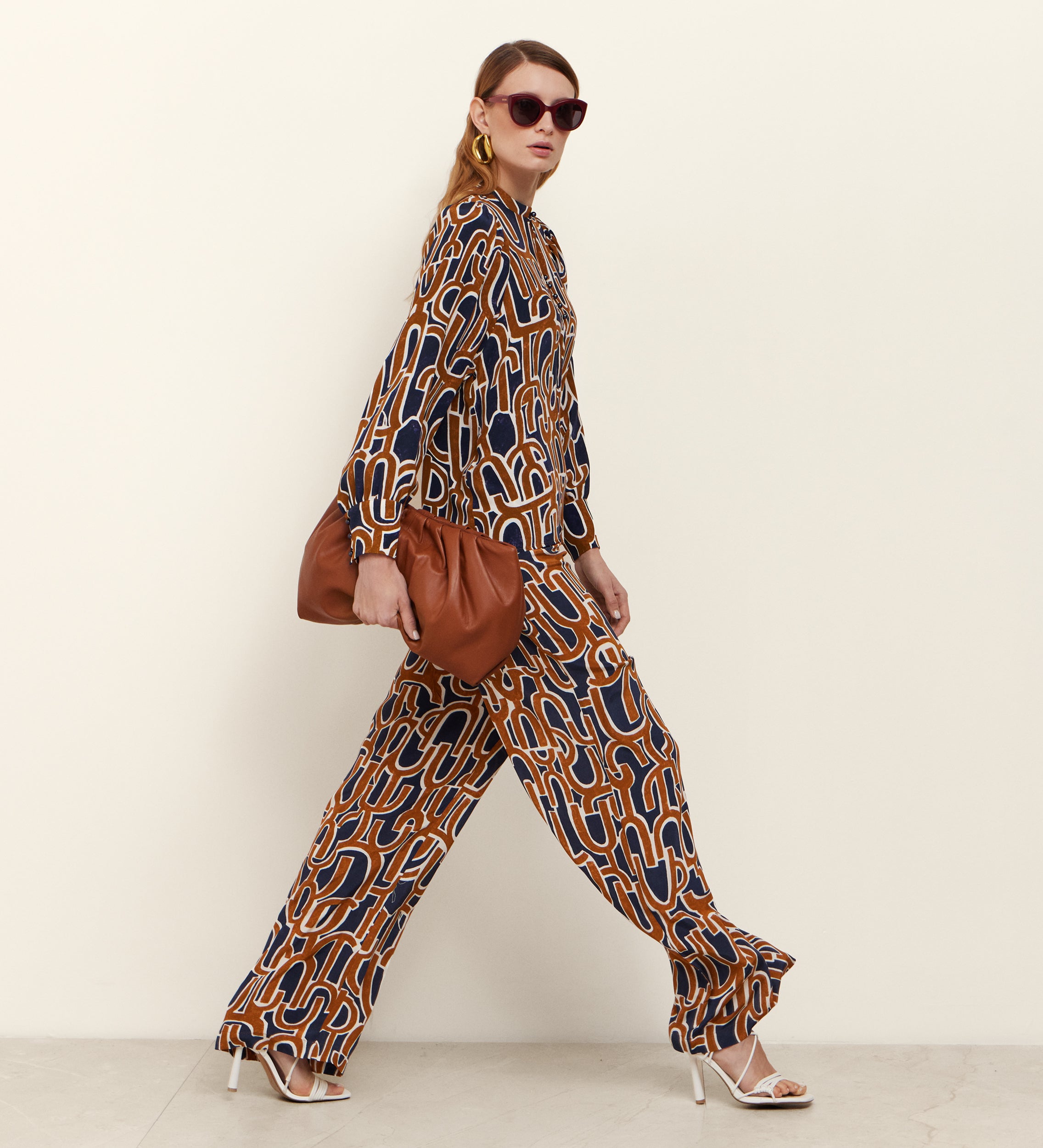 Printed mandarin collar blouse
