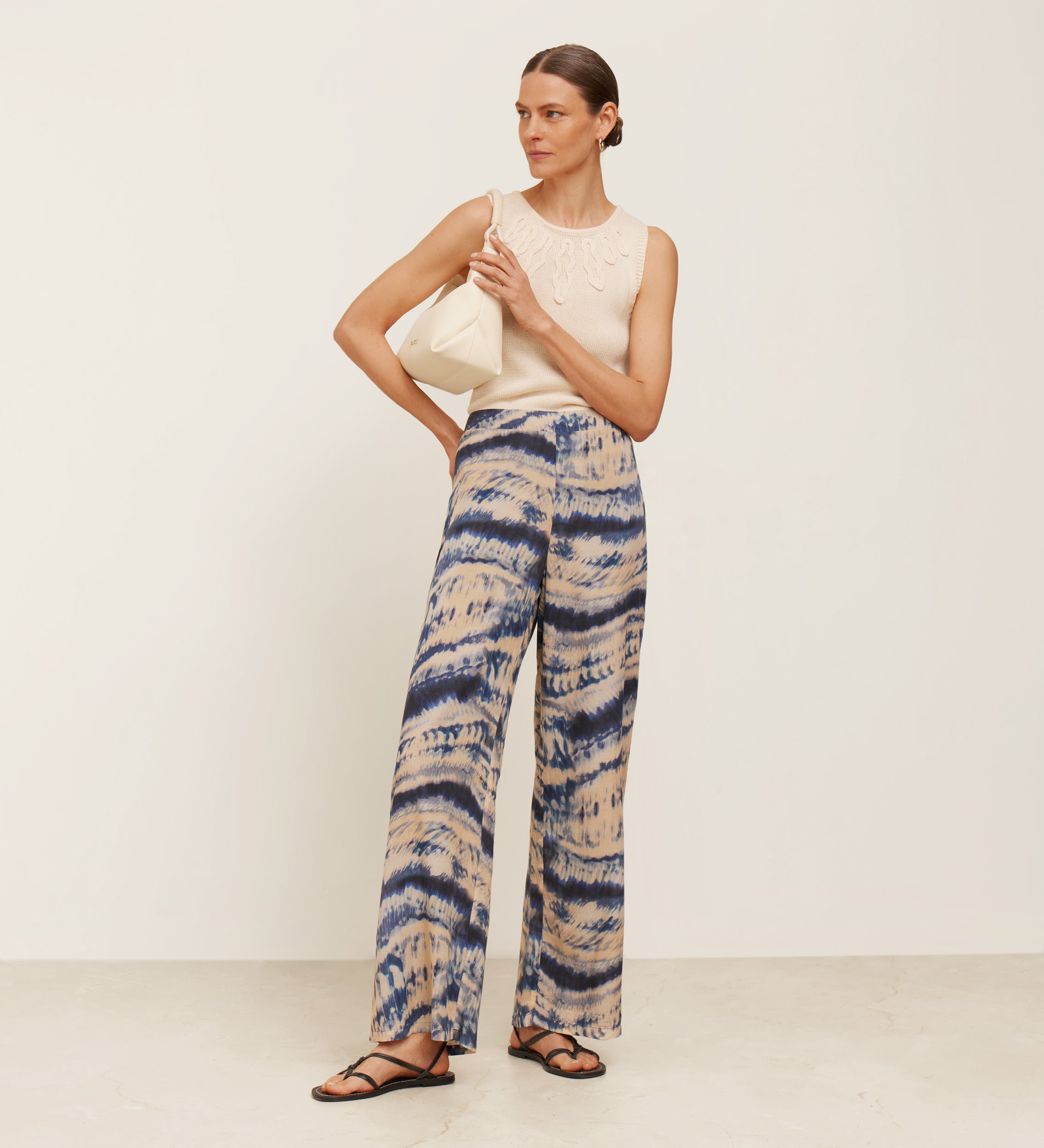 Flowy printed trousers