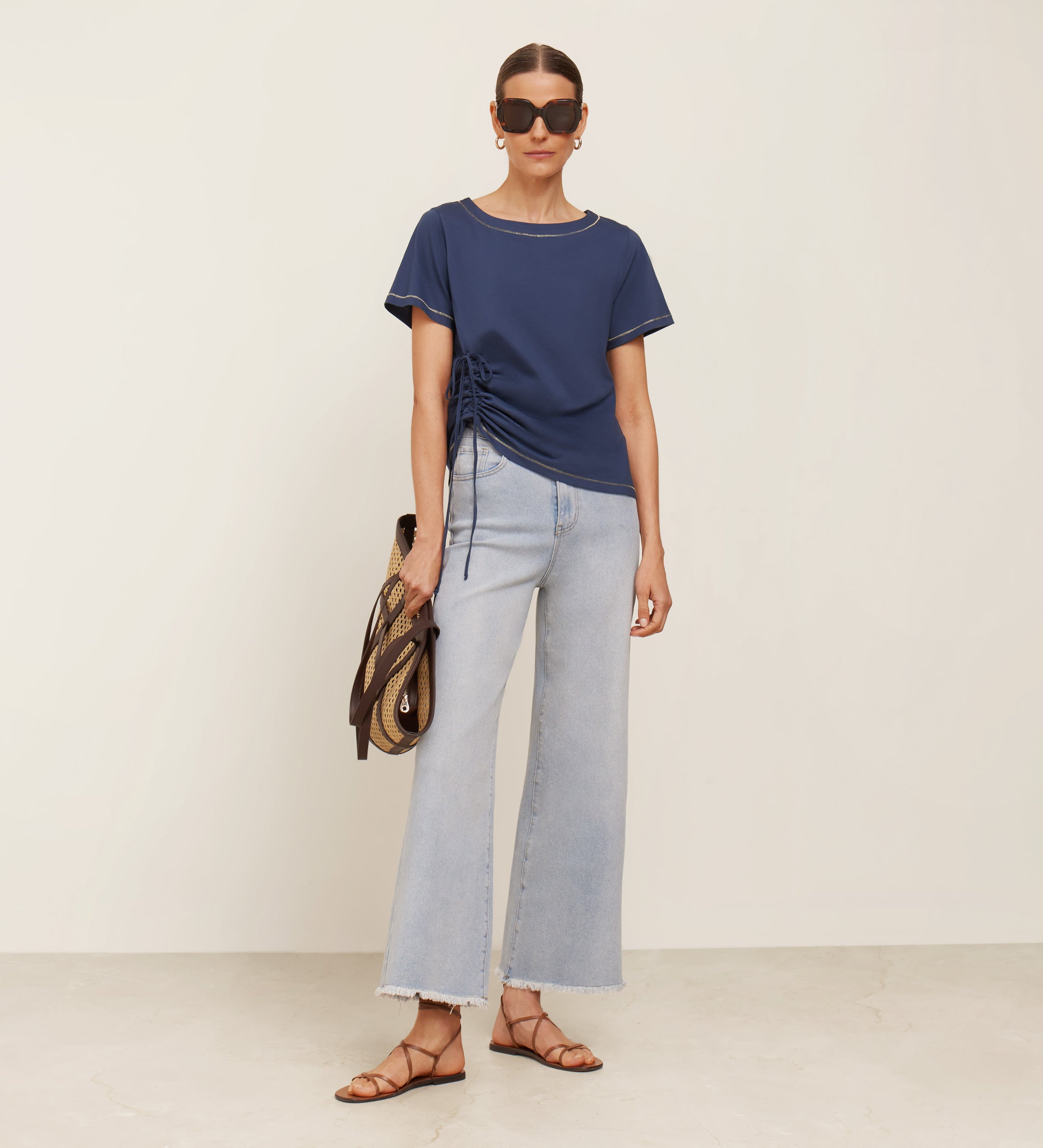 Camiseta frunce pespuntes en lurex