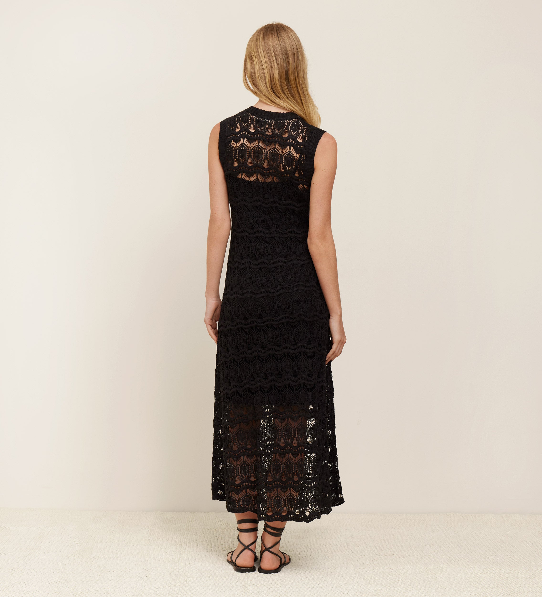 Robe en tricot ajouré