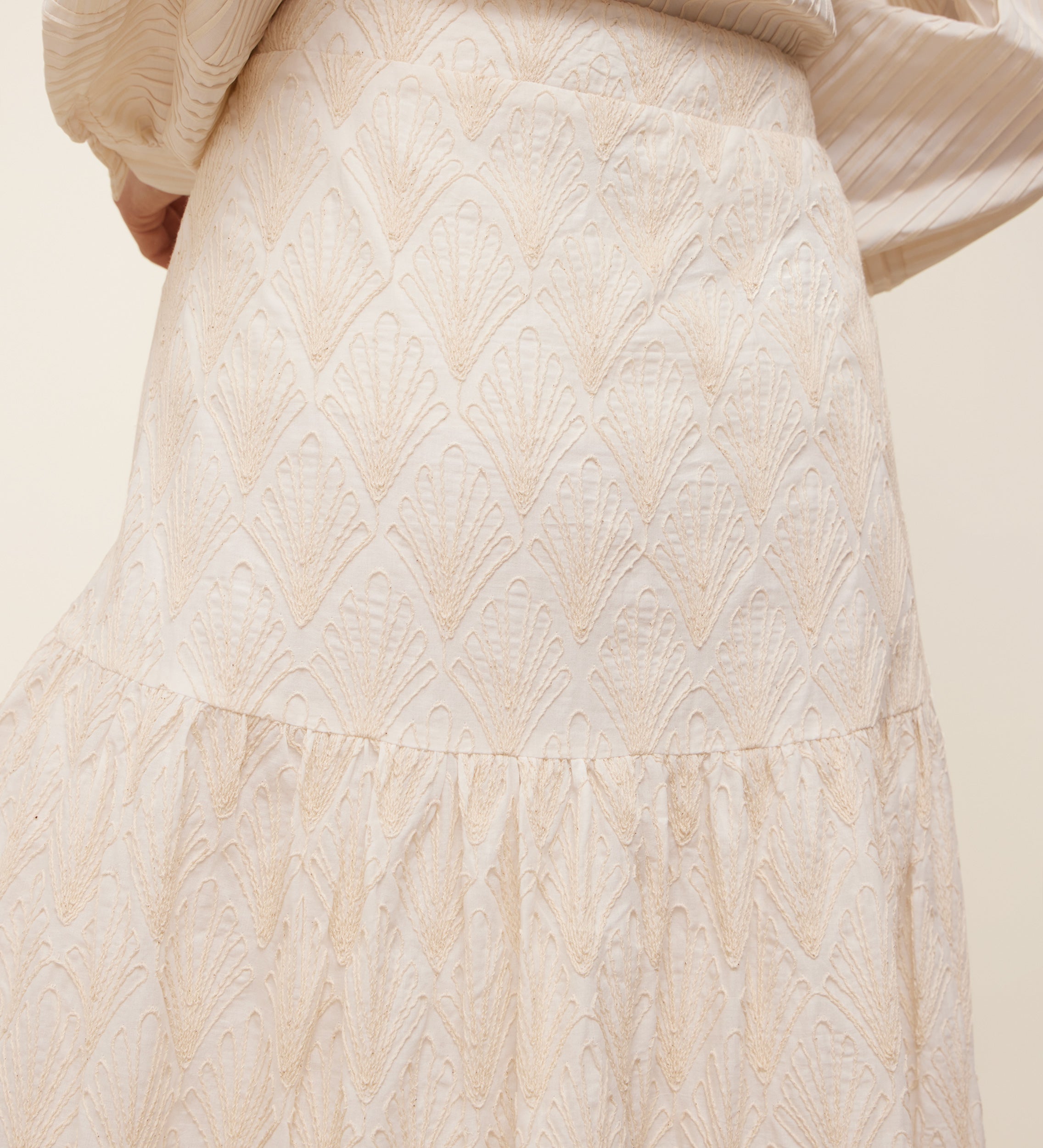 Embroidered flat skirt