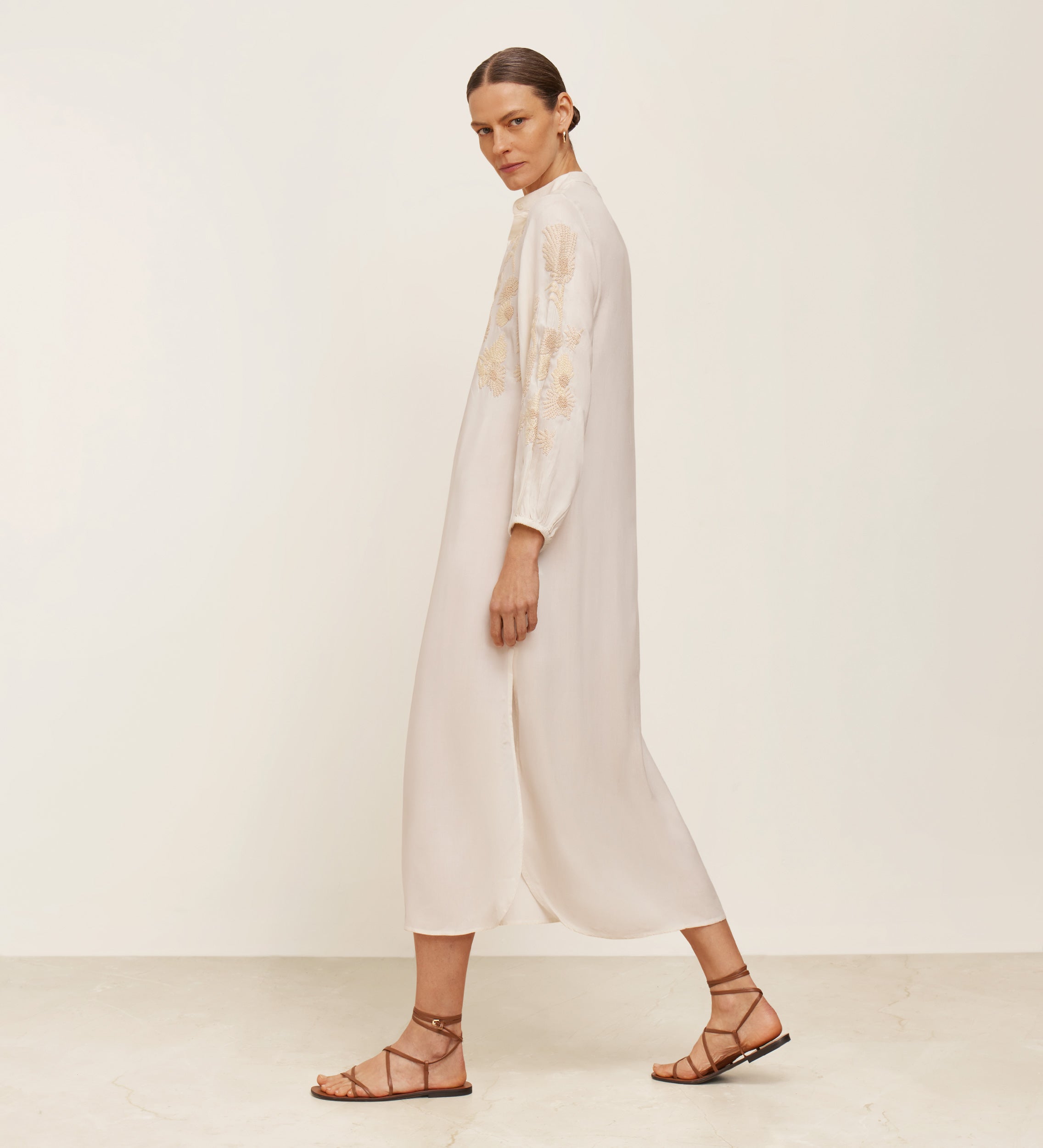 Embroidered shirt kaftan
