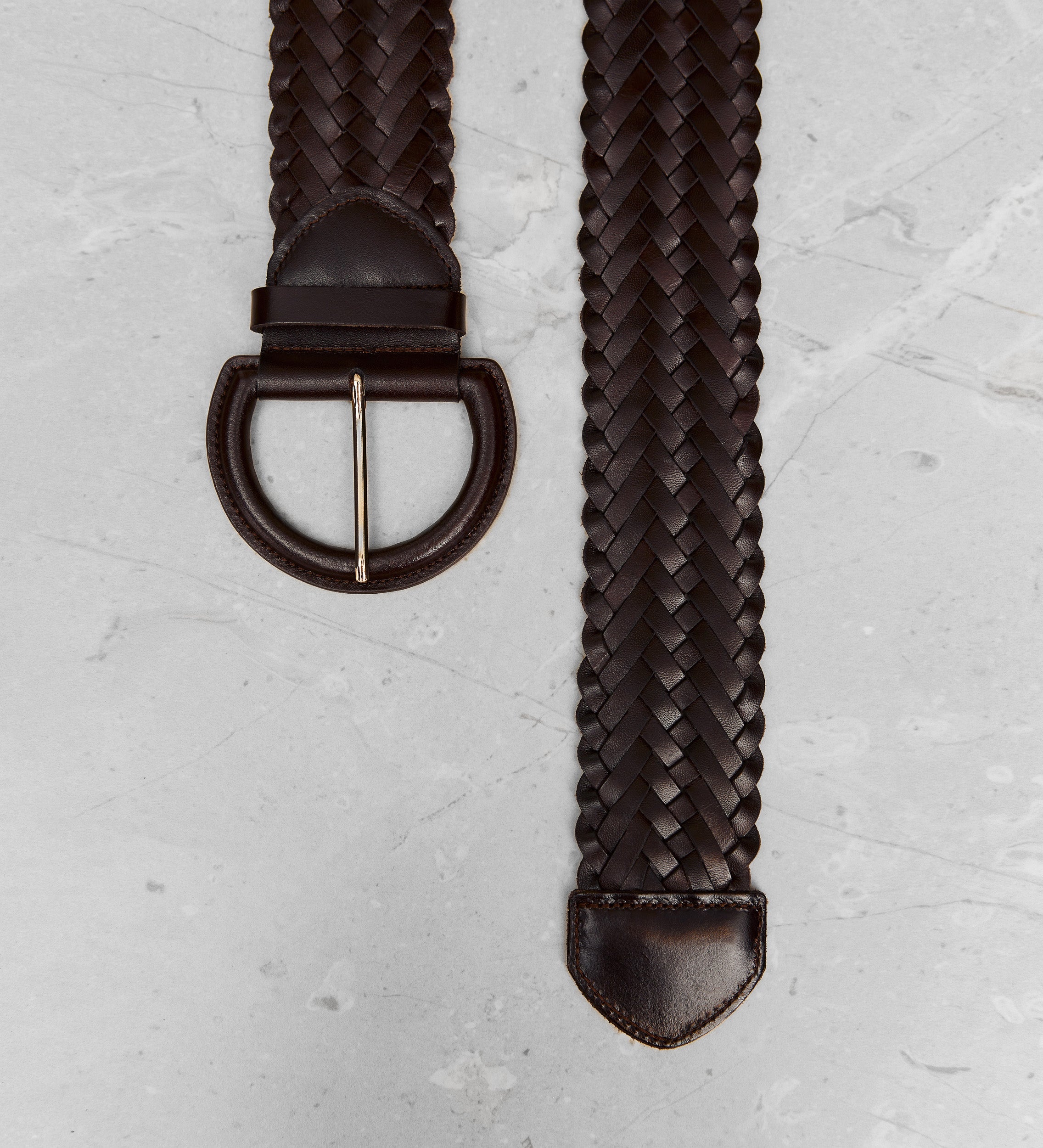 Ceinture en cuir entrelacée avec boucle en cuir
