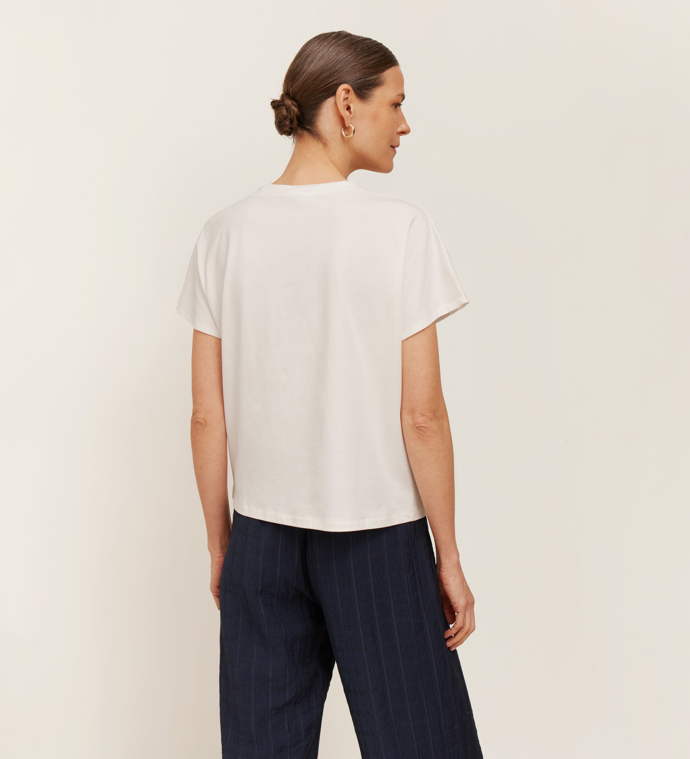 Camiseta bolsillo piel