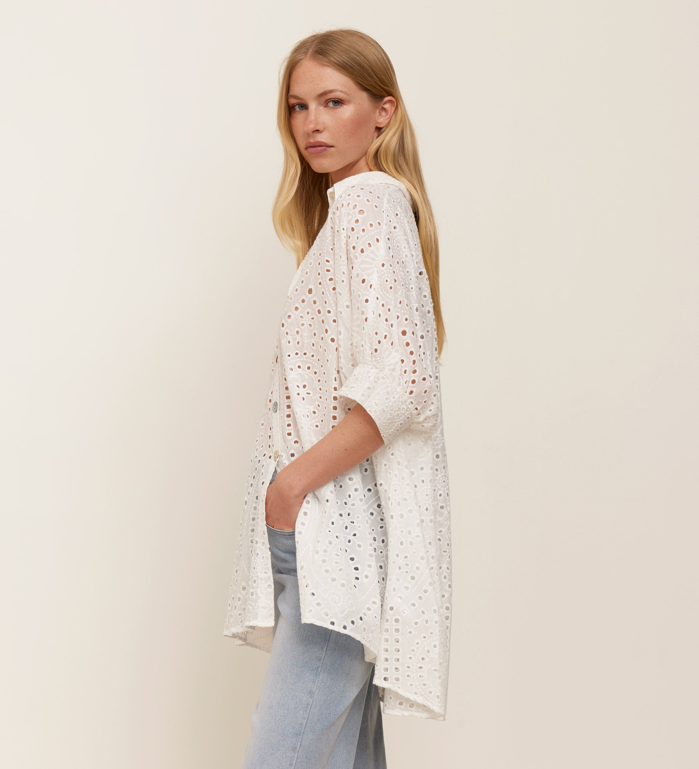 Blouse en coton brocart