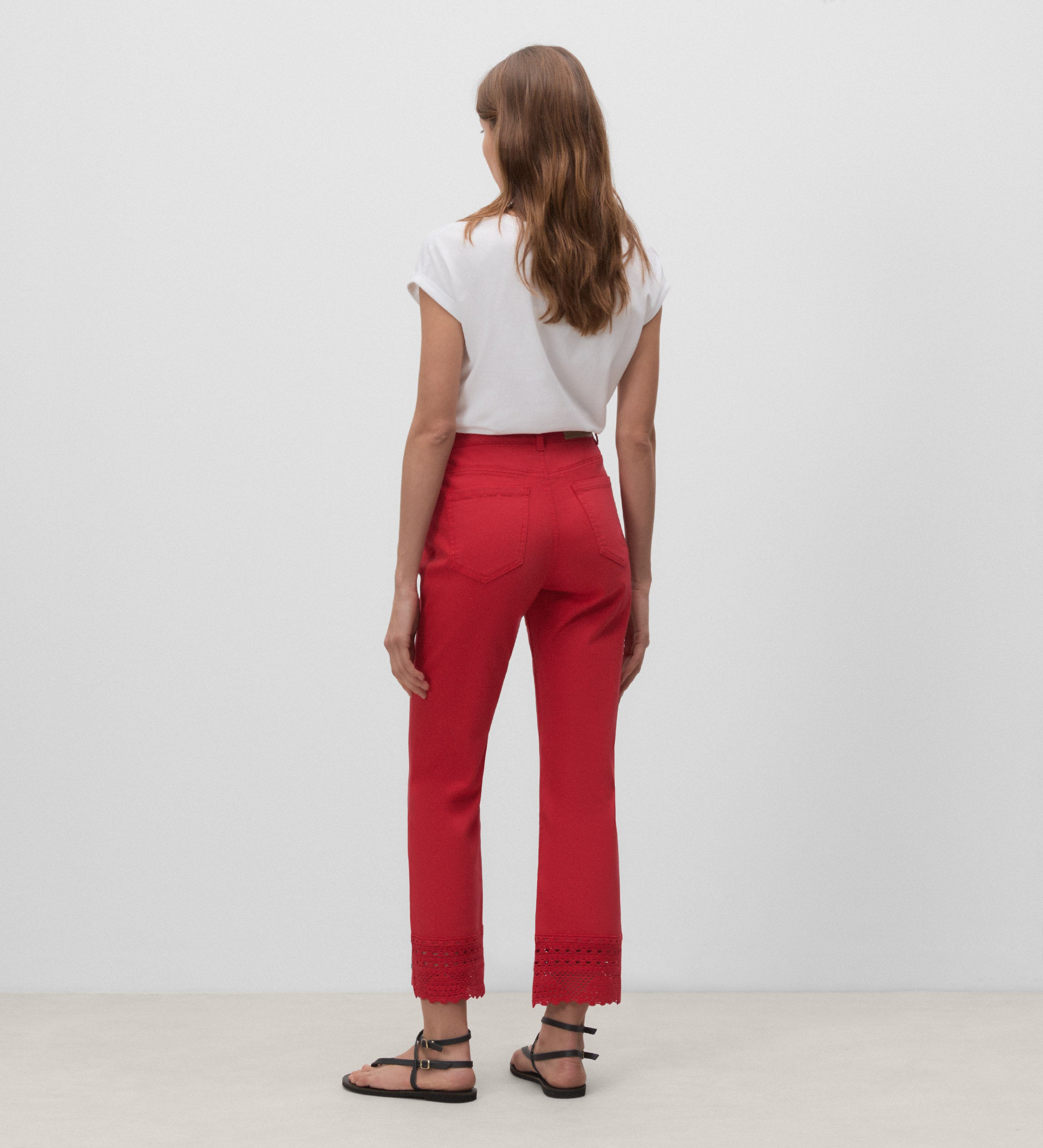 Decorative low trousers