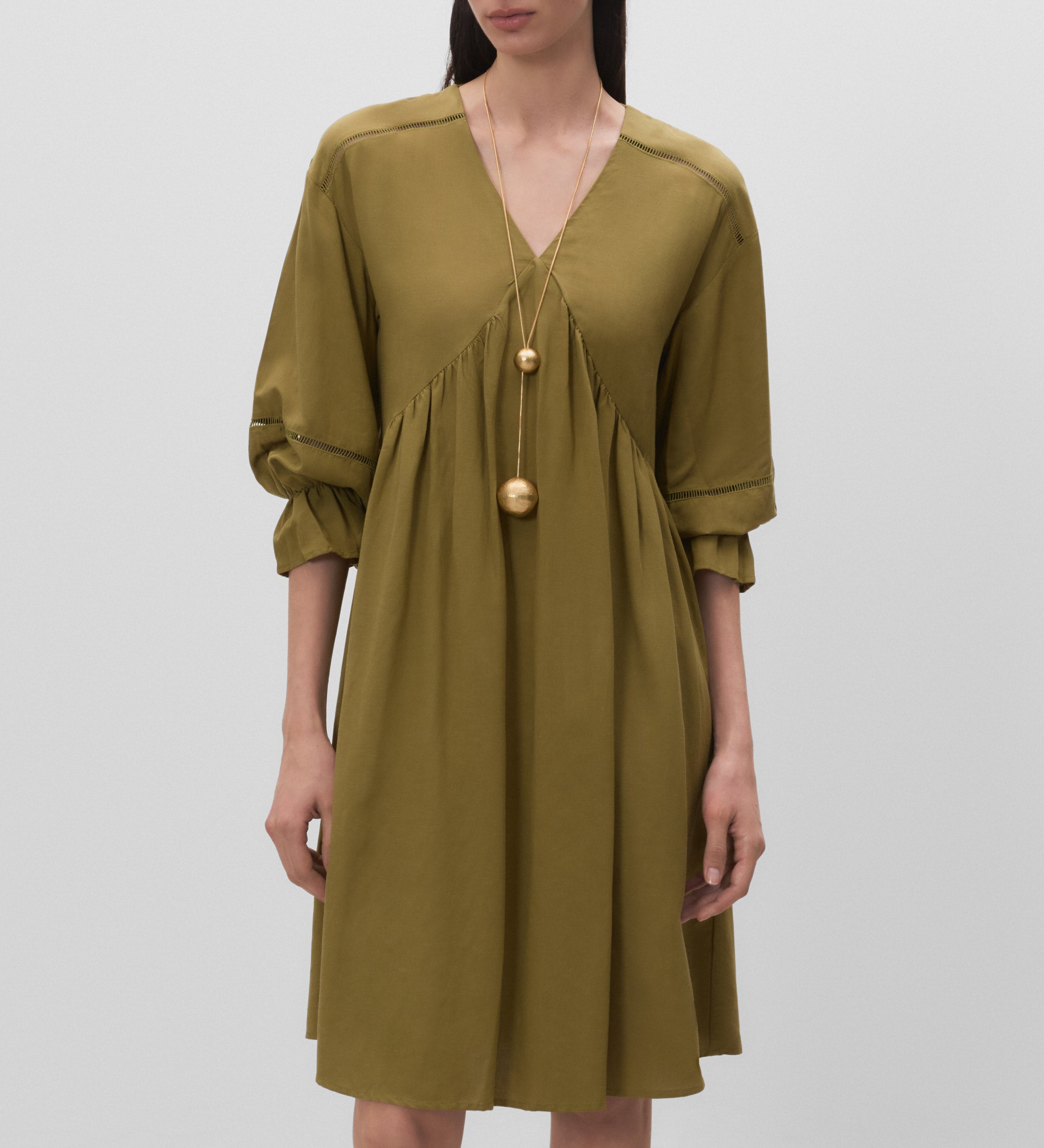 Short V-neck dress