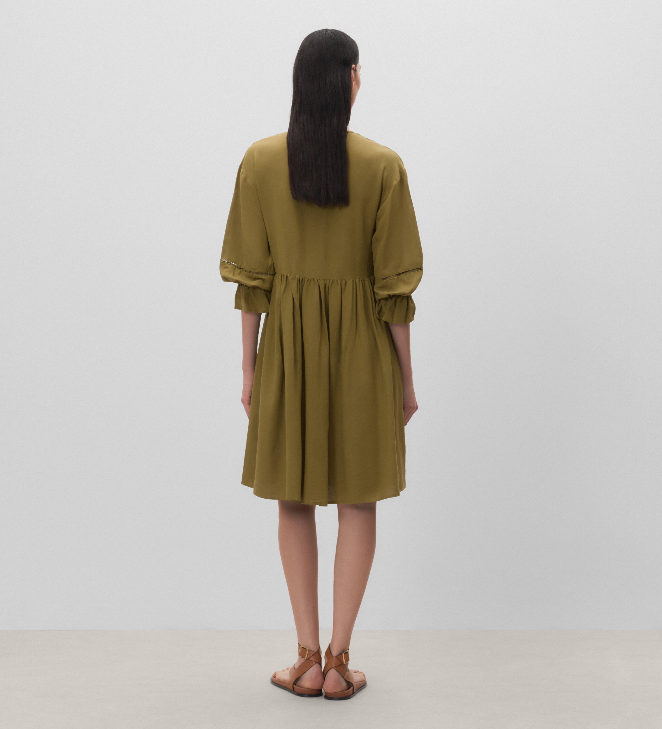Short V-neck dress