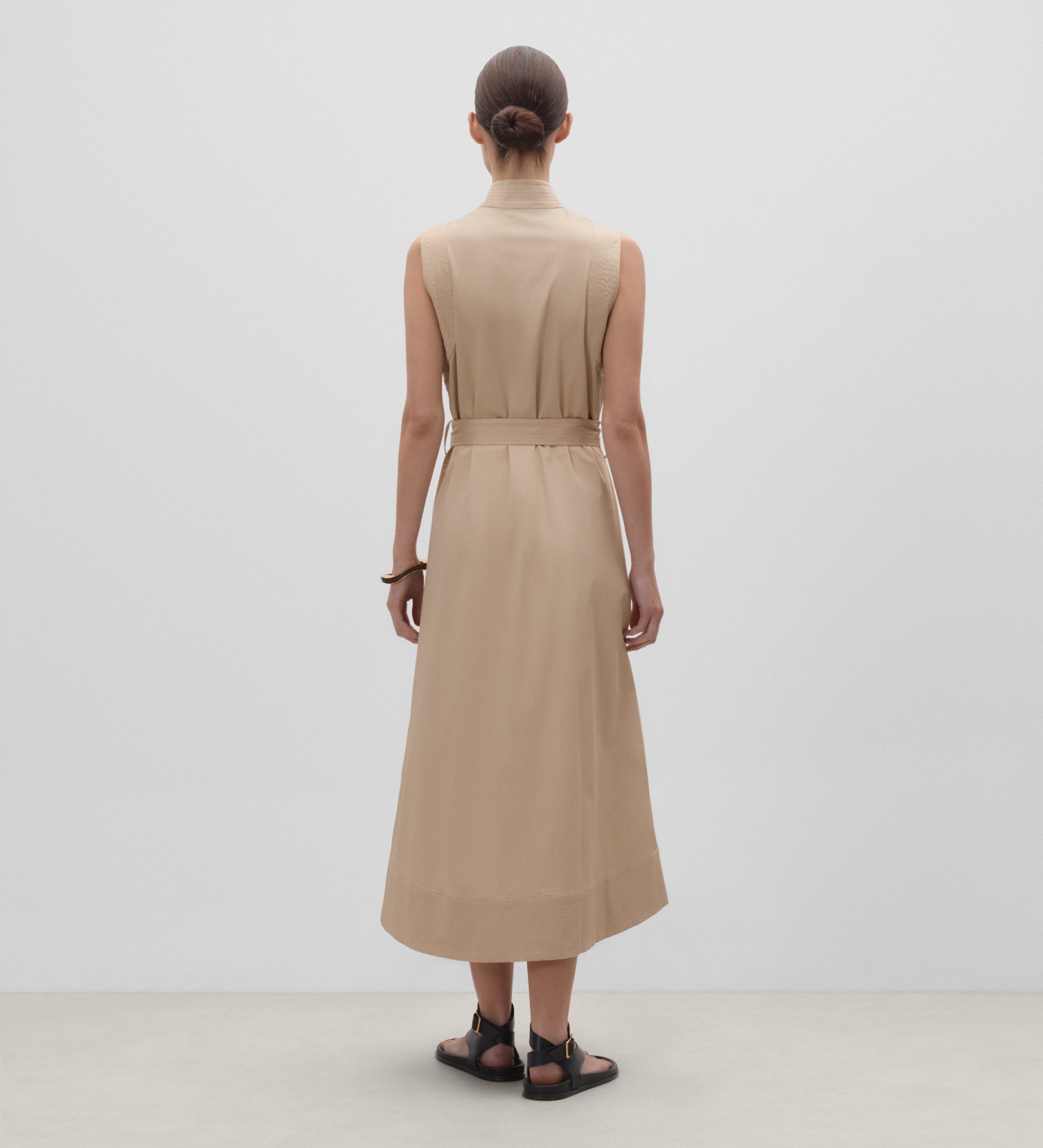 Shirt dress with slit